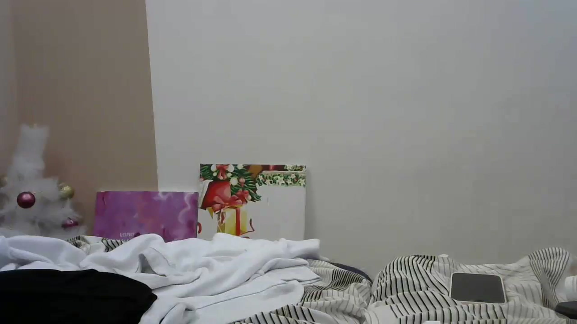 Gallery image thumbnail from HaleyReed's myfreecams stream on, 11/28/2023, 15:37 image 19 of 20