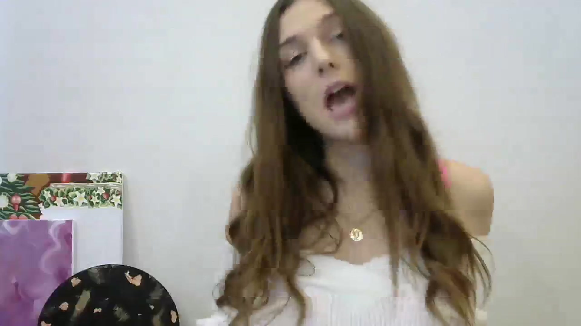 Gallery image thumbnail from HaleyReed's myfreecams stream on, 12/01/2023, 12:46 image 10 of 20