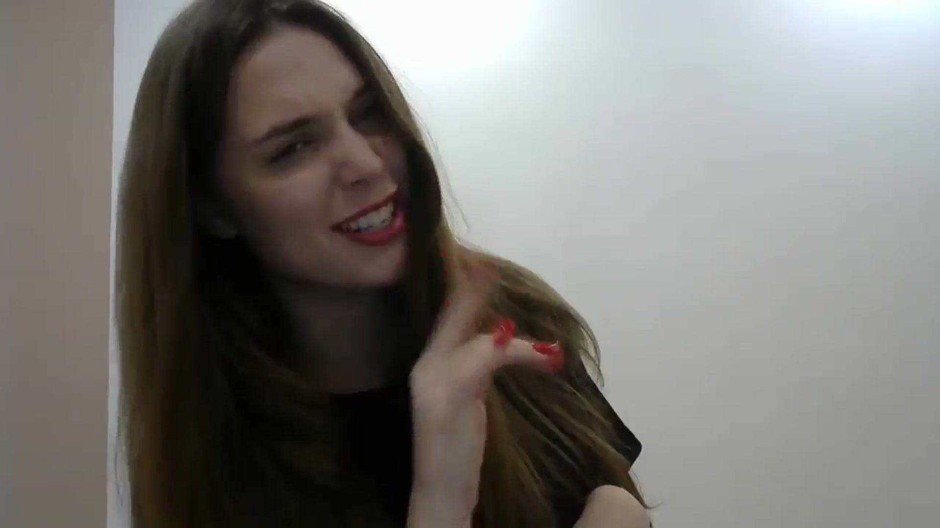 Gallery image thumbnail from HaleyReed's myfreecams stream on, 12/03/2023, 12:49 image 7 of 20