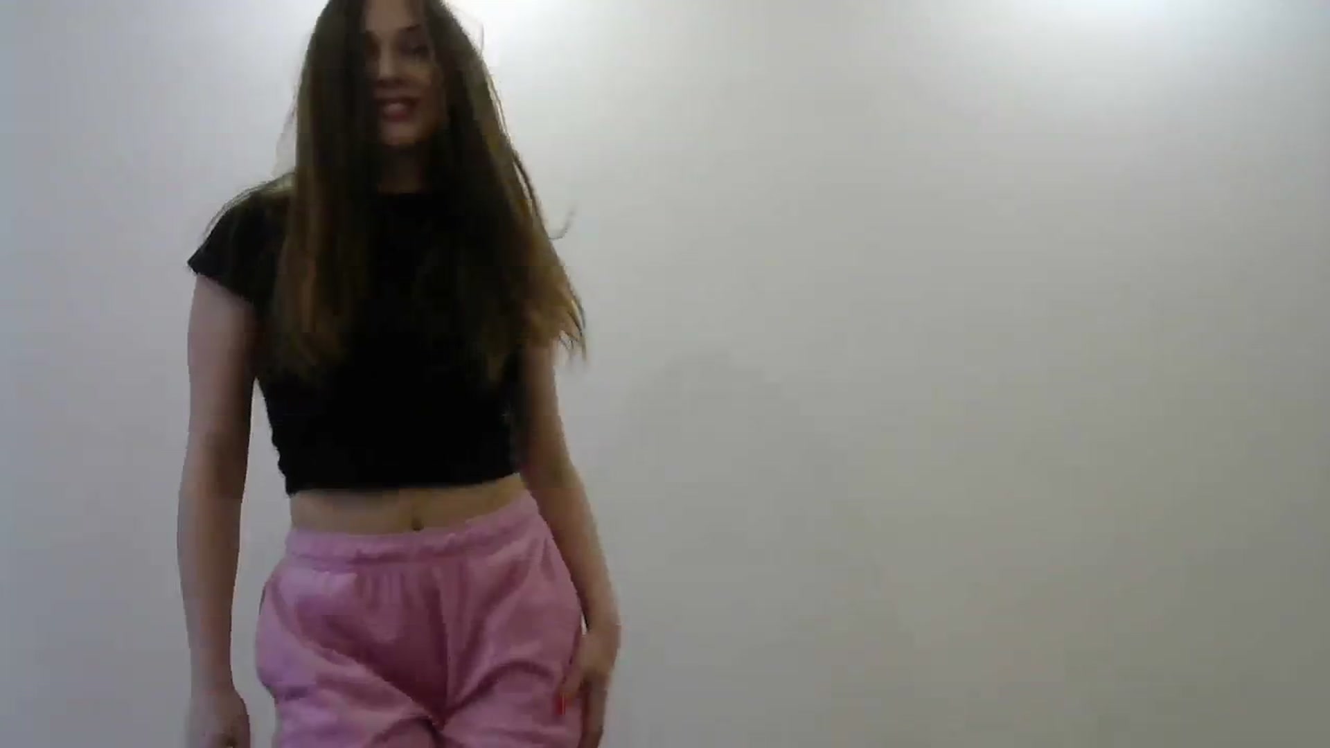 Gallery image thumbnail from HaleyReed's myfreecams stream on, 12/04/2023, 13:26 image 6 of 20