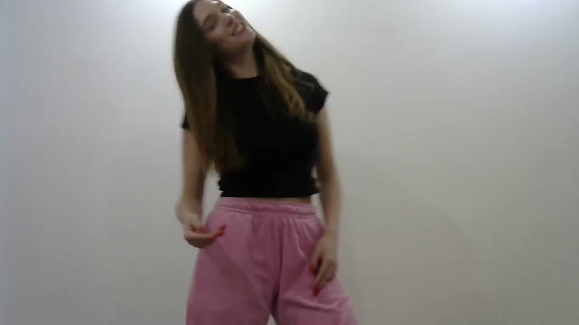 Gallery image thumbnail from HaleyReed's myfreecams stream on, 12/04/2023, 15:11 image 20 of 20