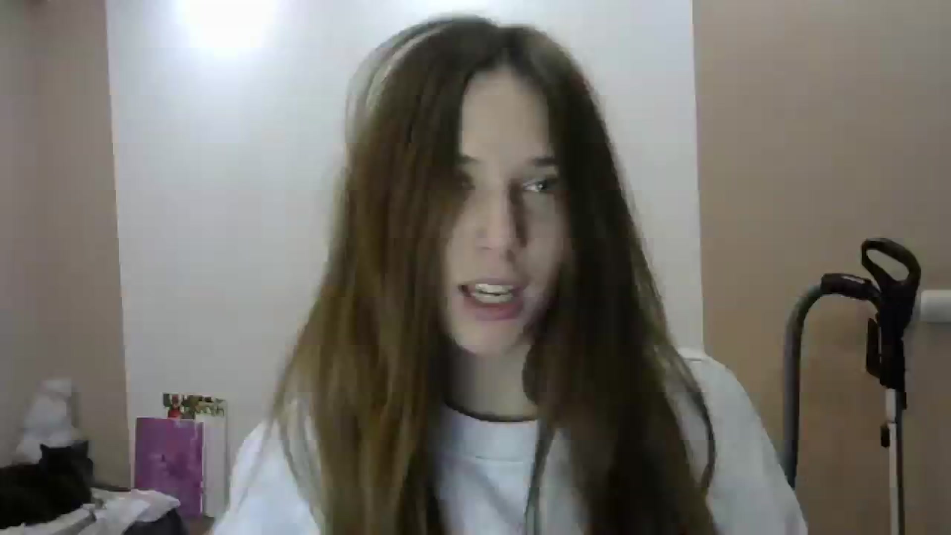 Gallery image thumbnail from HaleyReed's myfreecams stream on, 12/06/2023, 15:46 image 12 of 20