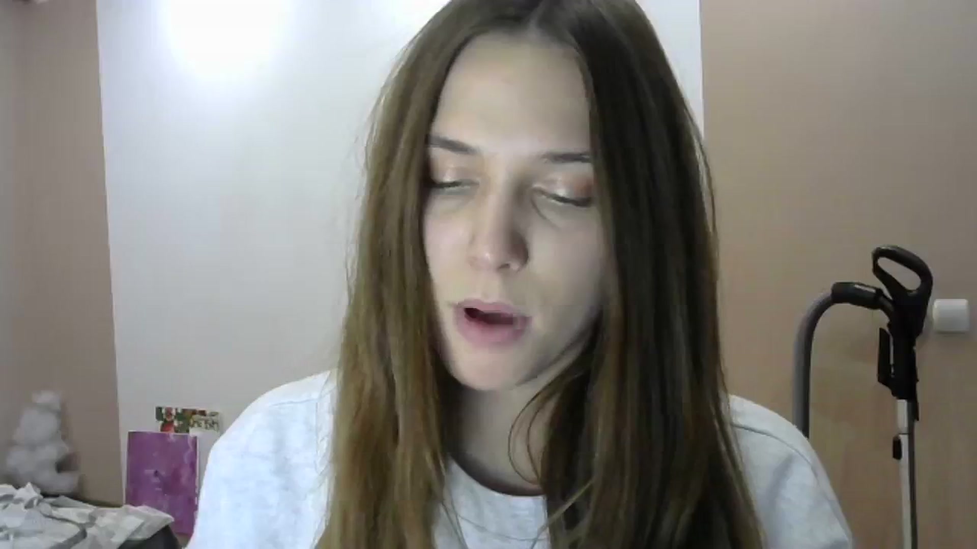Gallery image thumbnail from HaleyReed's myfreecams stream on, 12/06/2023, 15:46 image 16 of 20