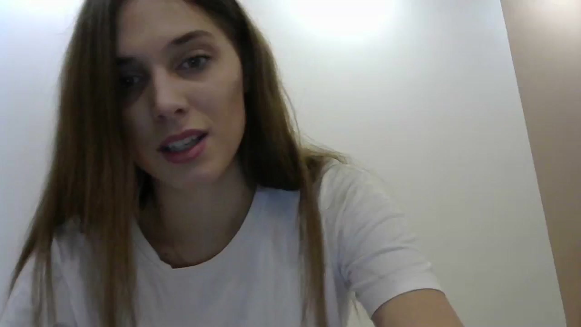 Gallery image thumbnail from HaleyReed's myfreecams stream on, 12/14/2023, 13:06 image 16 of 20