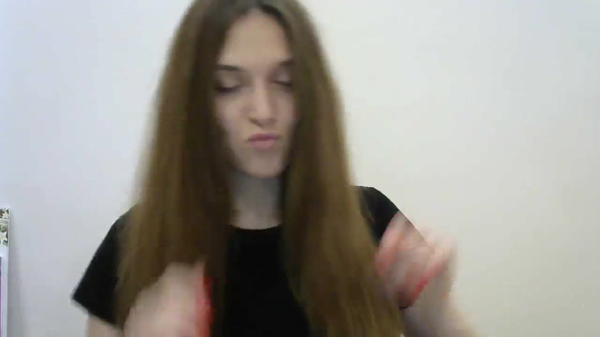 Gallery image thumbnail from HaleyReed's myfreecams stream on, 12/16/2023, 17:25 image 15 of 20