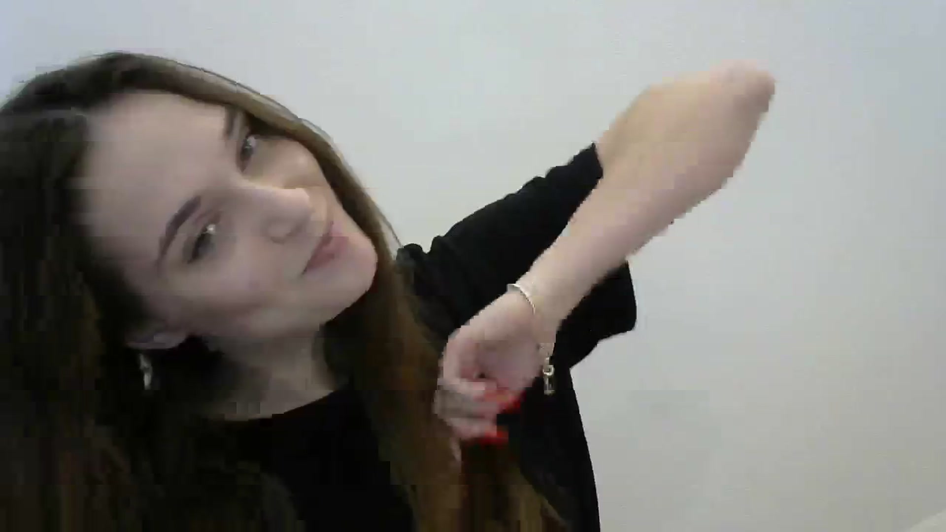 Gallery image thumbnail from HaleyReed's myfreecams stream on, 12/18/2023, 13:35 image 9 of 20