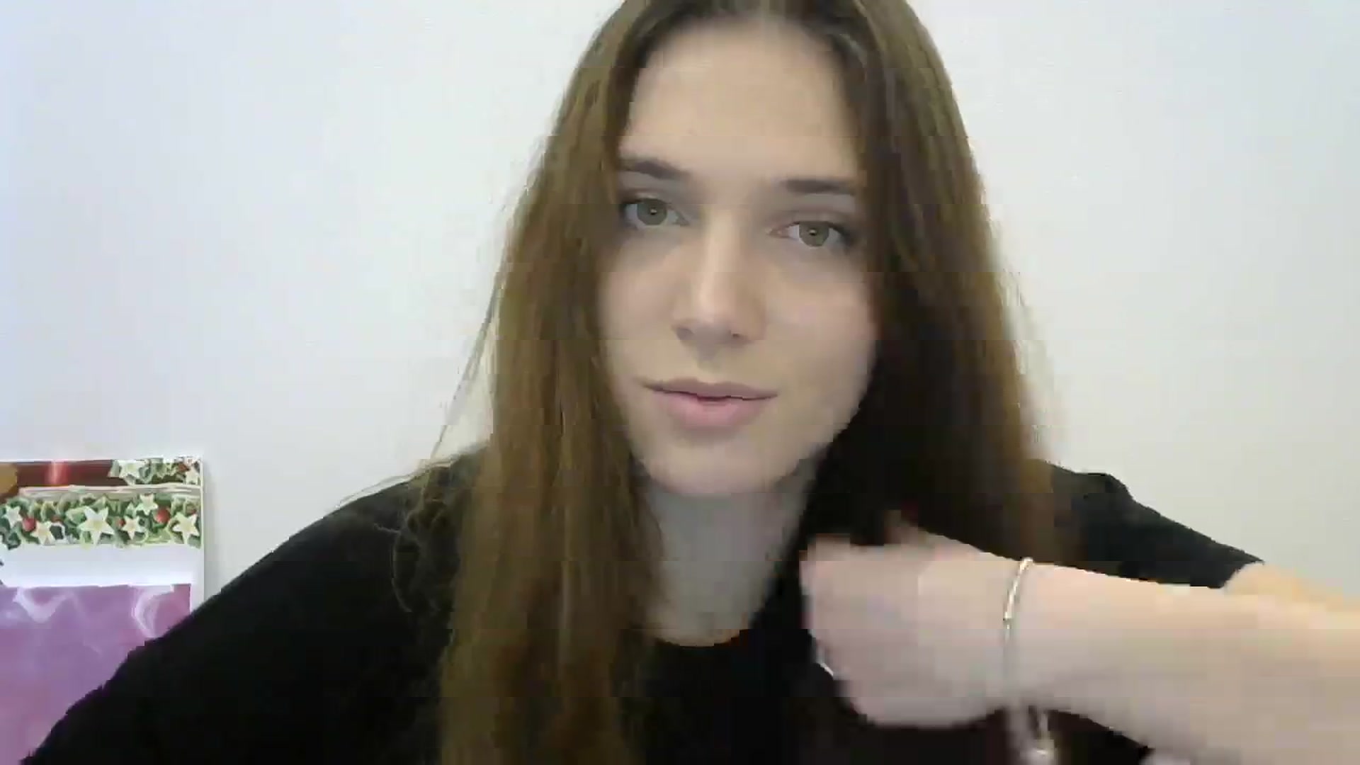 Gallery image thumbnail from HaleyReed's myfreecams stream on, 12/18/2023, 13:35 image 11 of 20