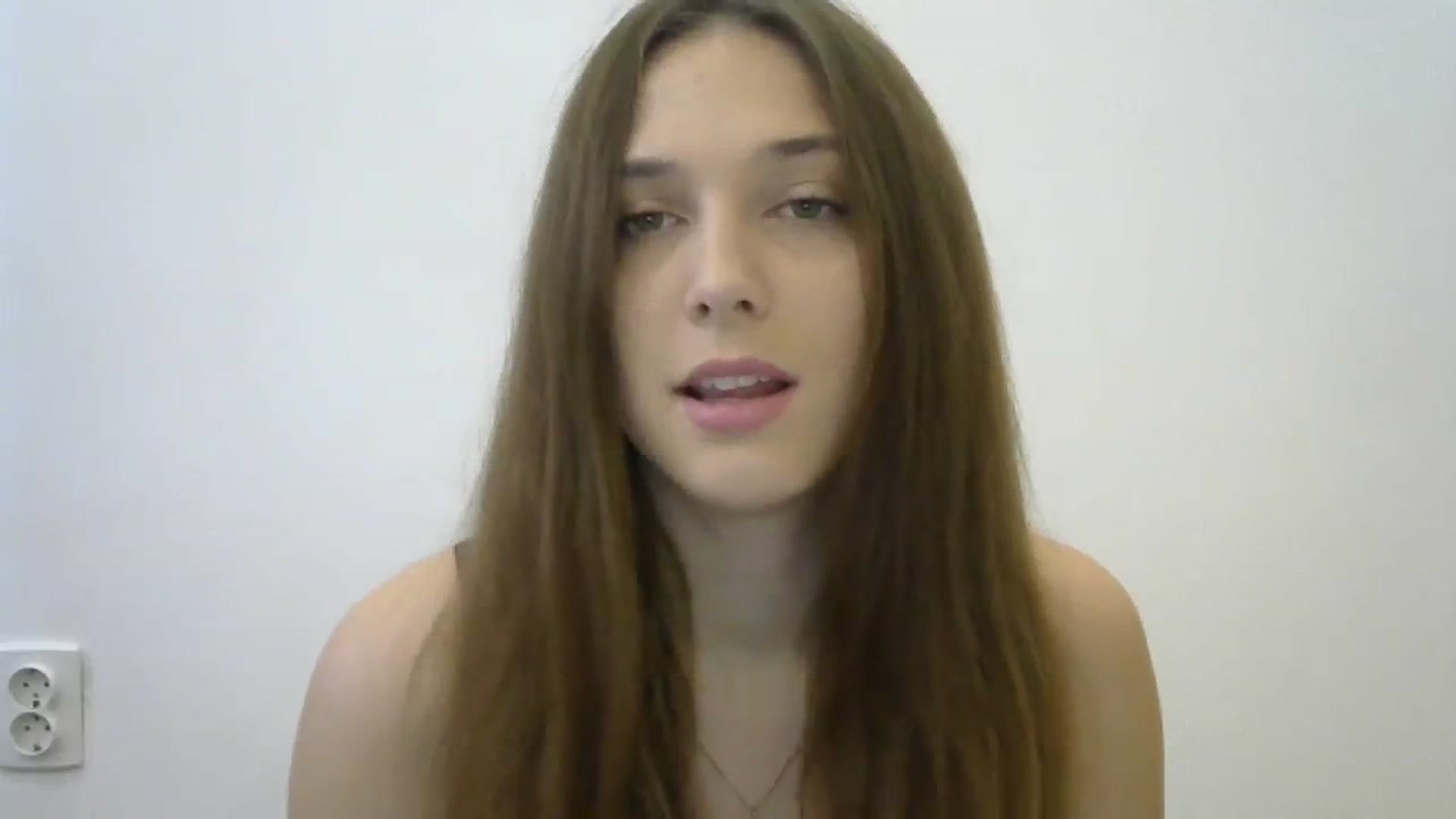 Gallery image thumbnail from HaleyReed's myfreecams stream on, 12/19/2023, 11:39 image 6 of 20