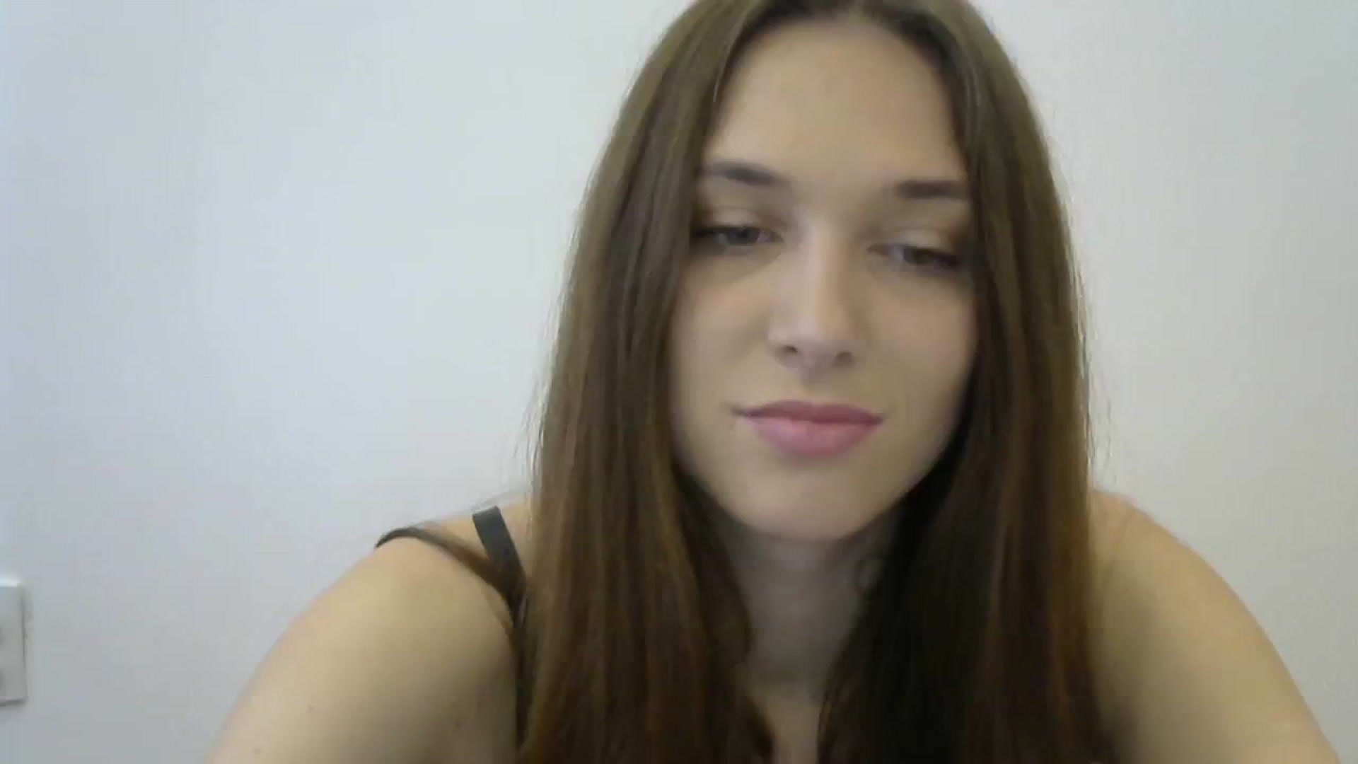 Gallery image thumbnail from HaleyReed's myfreecams stream on, 12/19/2023, 11:39 image 17 of 20