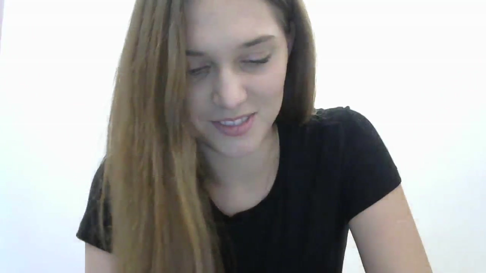 Gallery image thumbnail from HaleyReed's myfreecams stream on, 12/19/2023, 13:43 image 20 of 20