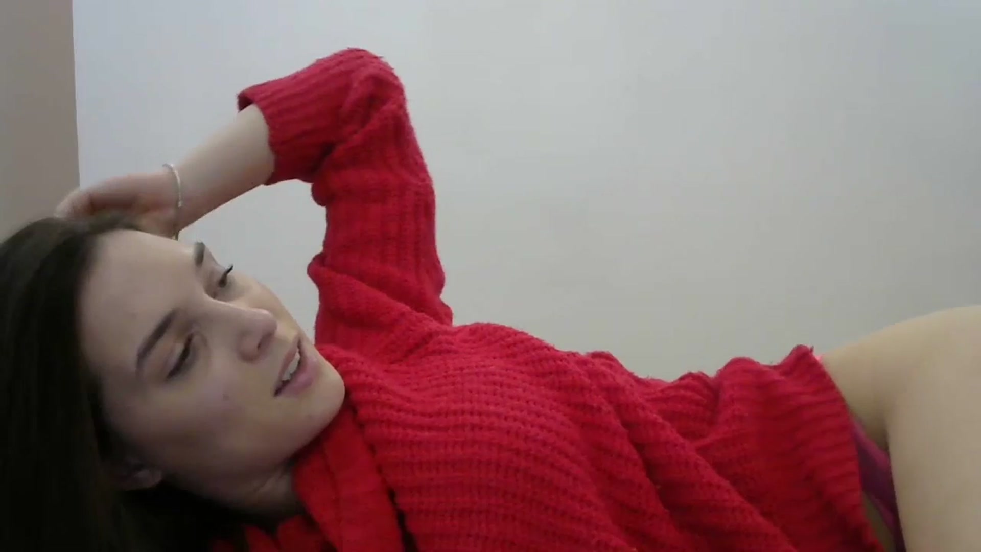 Gallery image thumbnail from HaleyReed's myfreecams stream on, 12/23/2023, 13:26 image 17 of 20