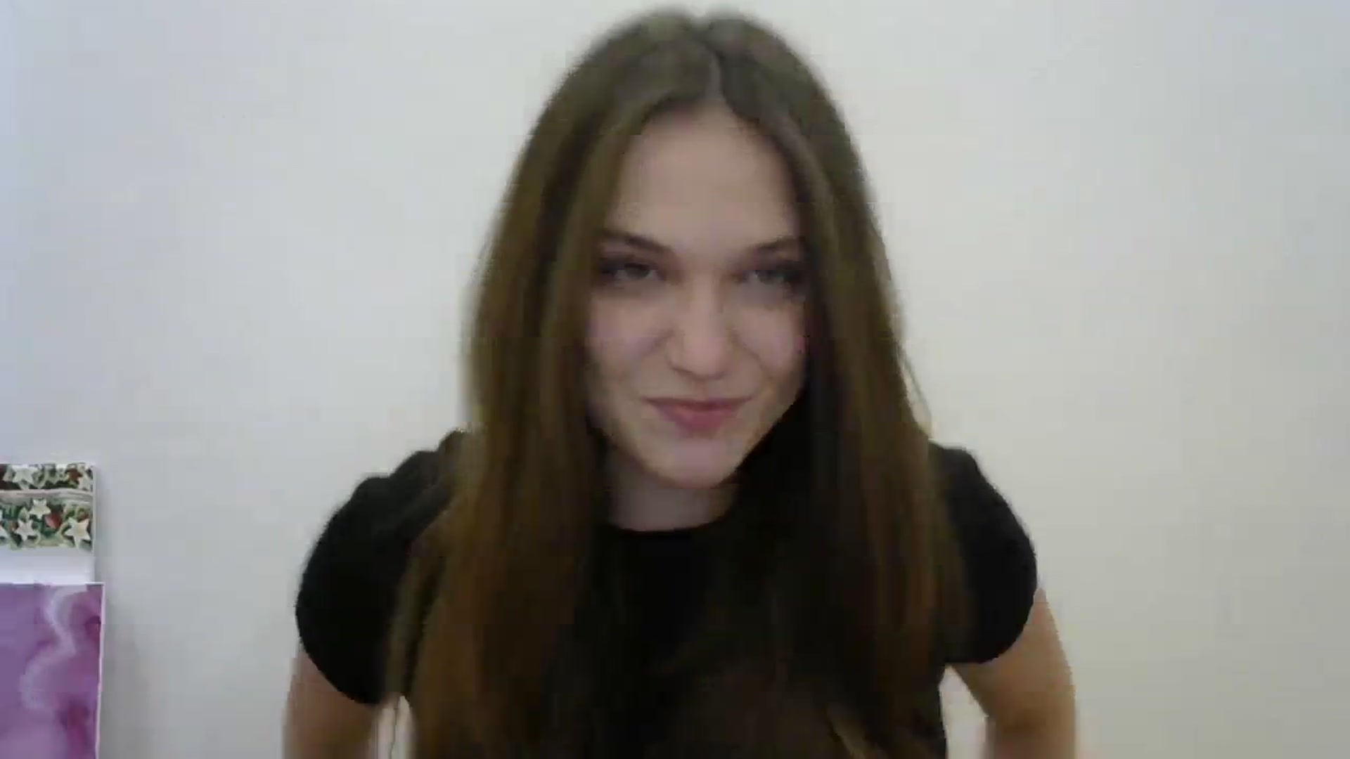Gallery image thumbnail from HaleyReed's myfreecams stream on, 12/25/2023, 17:30 image 19 of 20