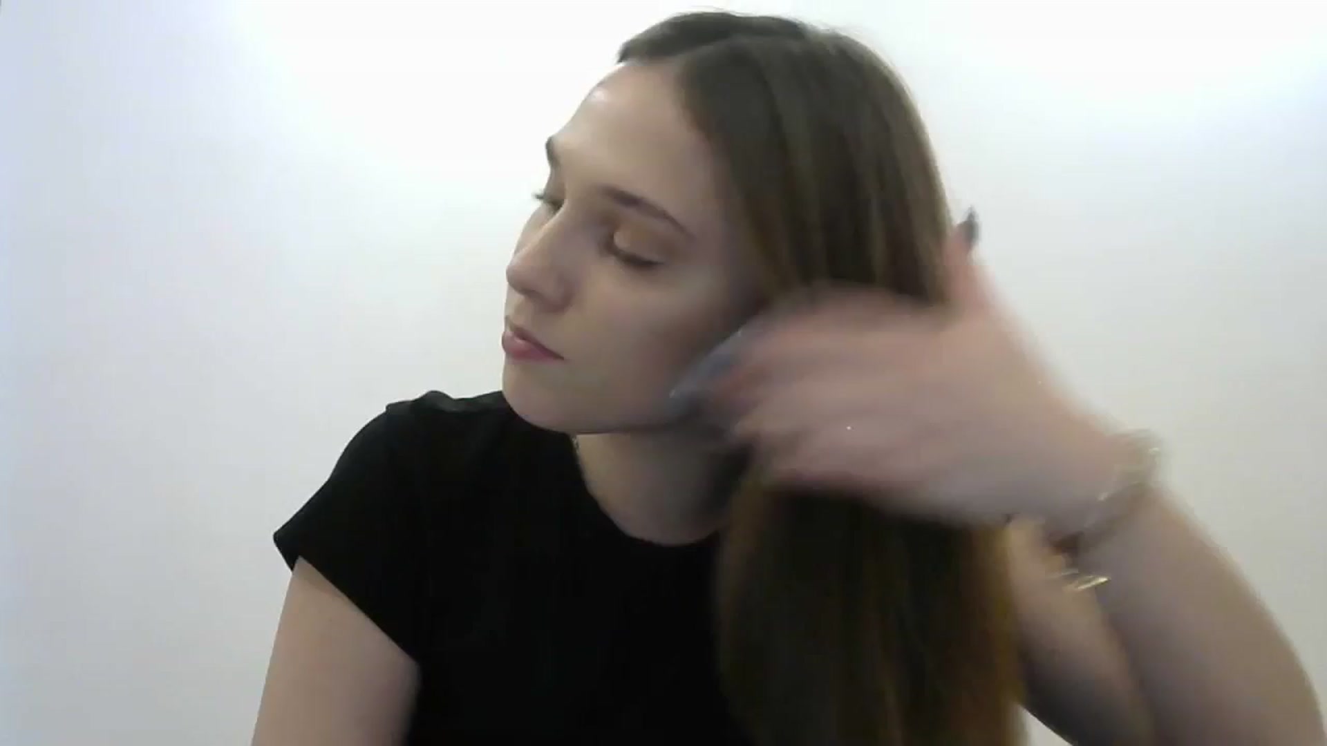 Gallery image thumbnail from HaleyReed's myfreecams stream on, 12/26/2023, 16:02 image 13 of 20