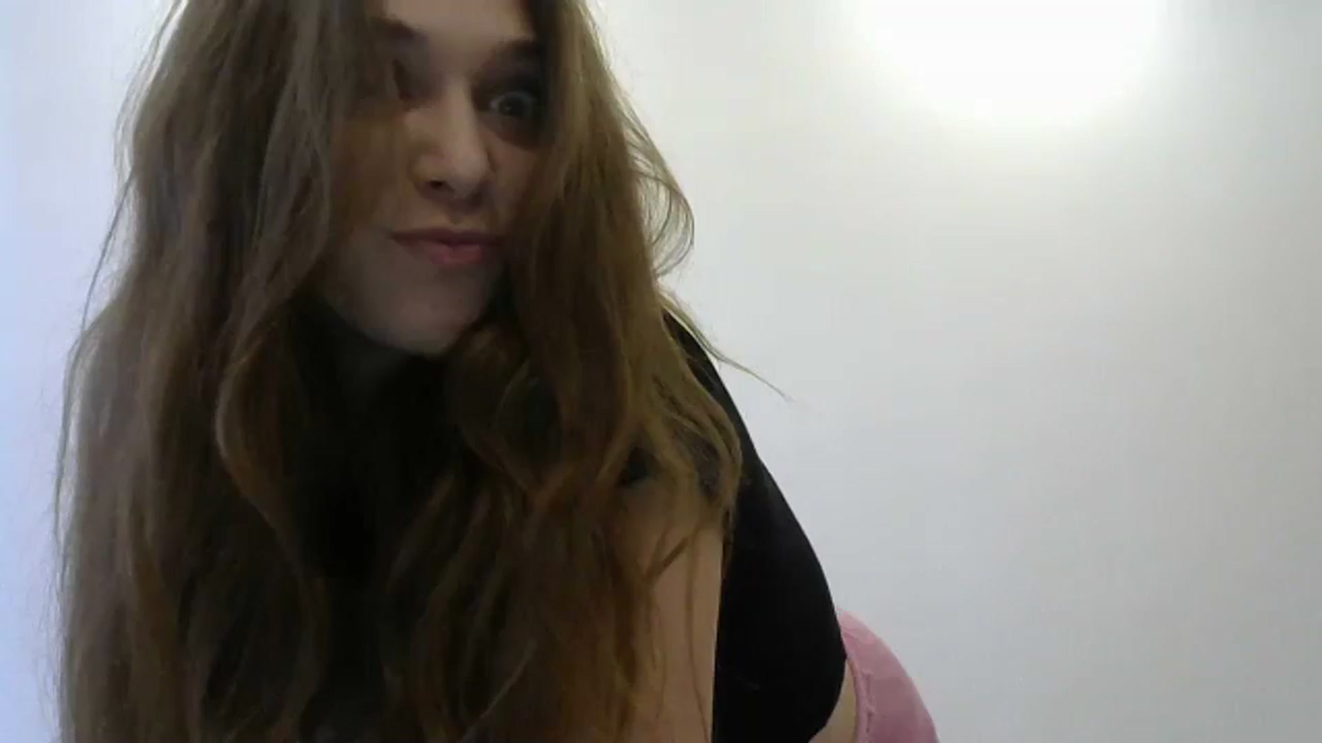 Gallery image thumbnail from HaleyReed's myfreecams stream on, 12/29/2023, 11:57 image 5 of 20