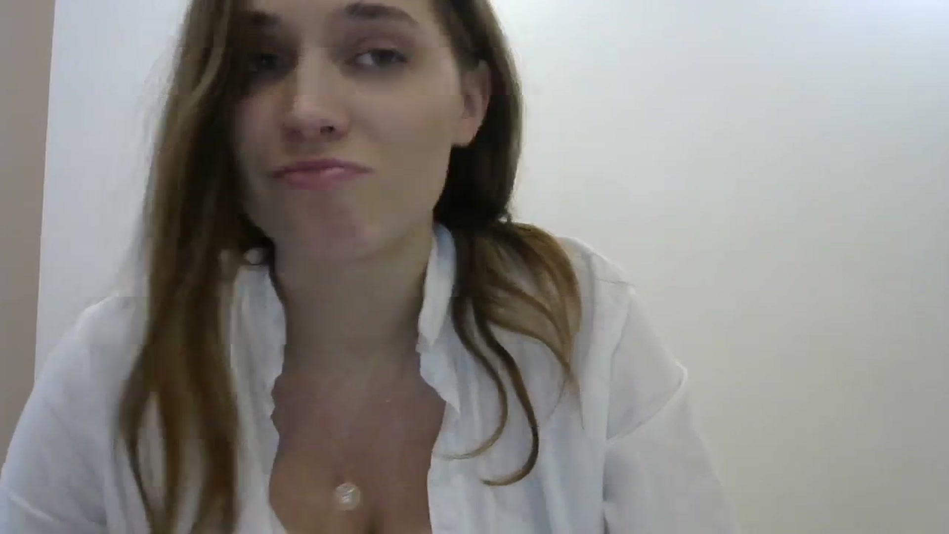 Gallery image thumbnail from HaleyReed's myfreecams stream on, 12/30/2023, 14:06 image 10 of 20