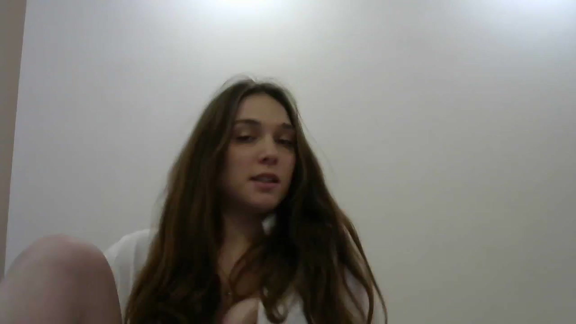 Gallery image thumbnail from HaleyReed's myfreecams stream on, 12/30/2023, 14:06 image 18 of 20