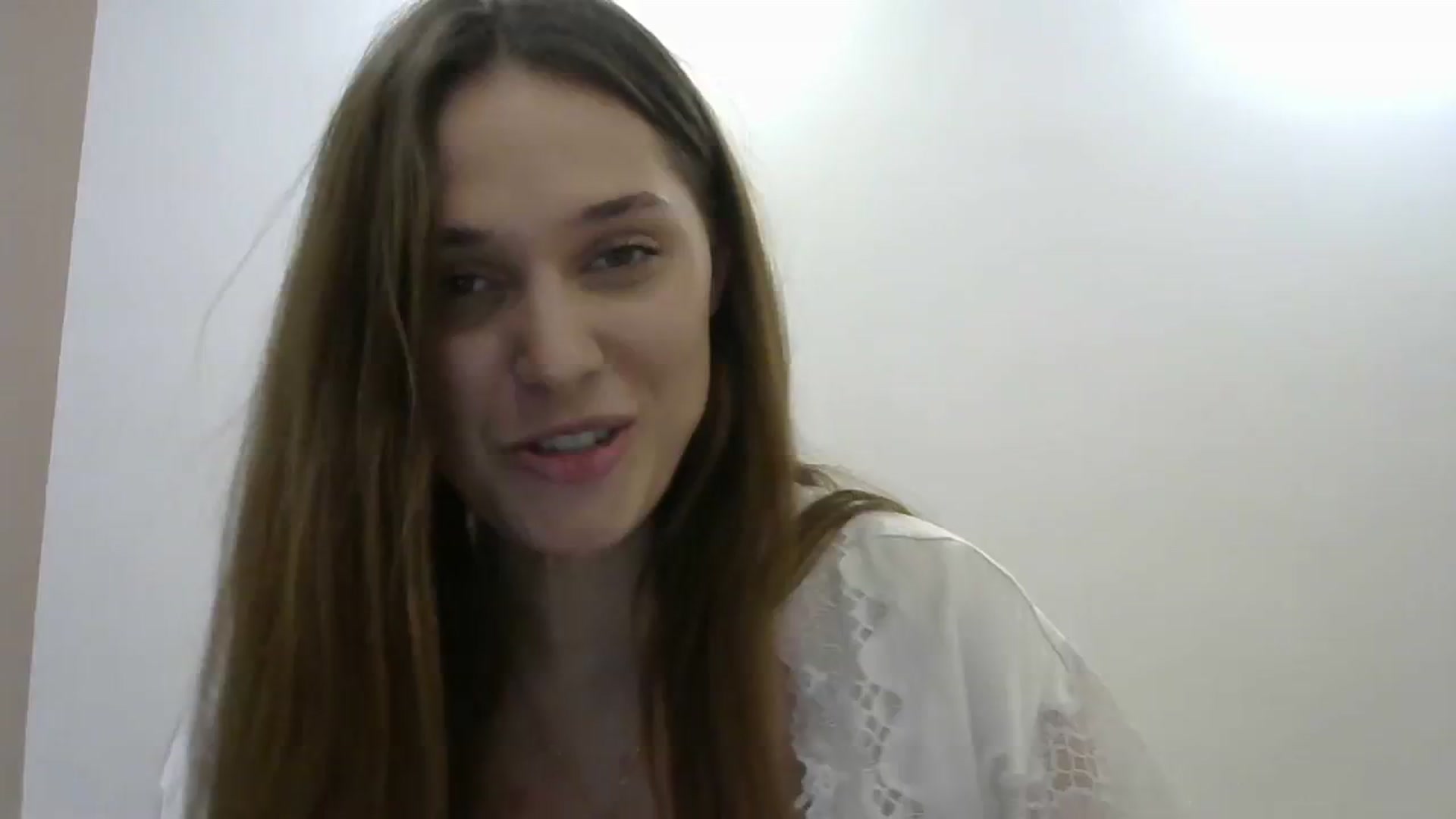 Gallery image thumbnail from HaleyReed's myfreecams stream on, 01/11/2024, 13:30 image 16 of 20