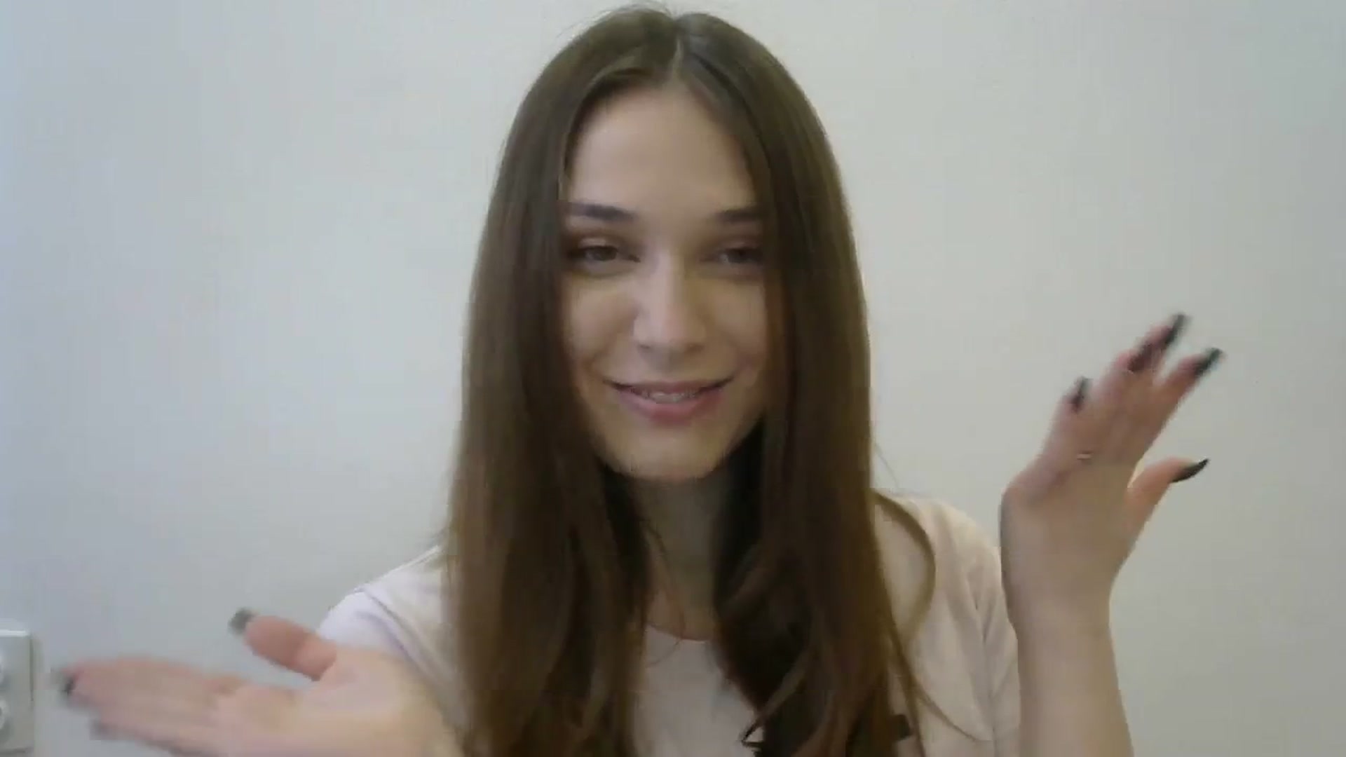 Gallery image thumbnail from HaleyReed's myfreecams stream on, 01/15/2024, 12:48 image 6 of 20