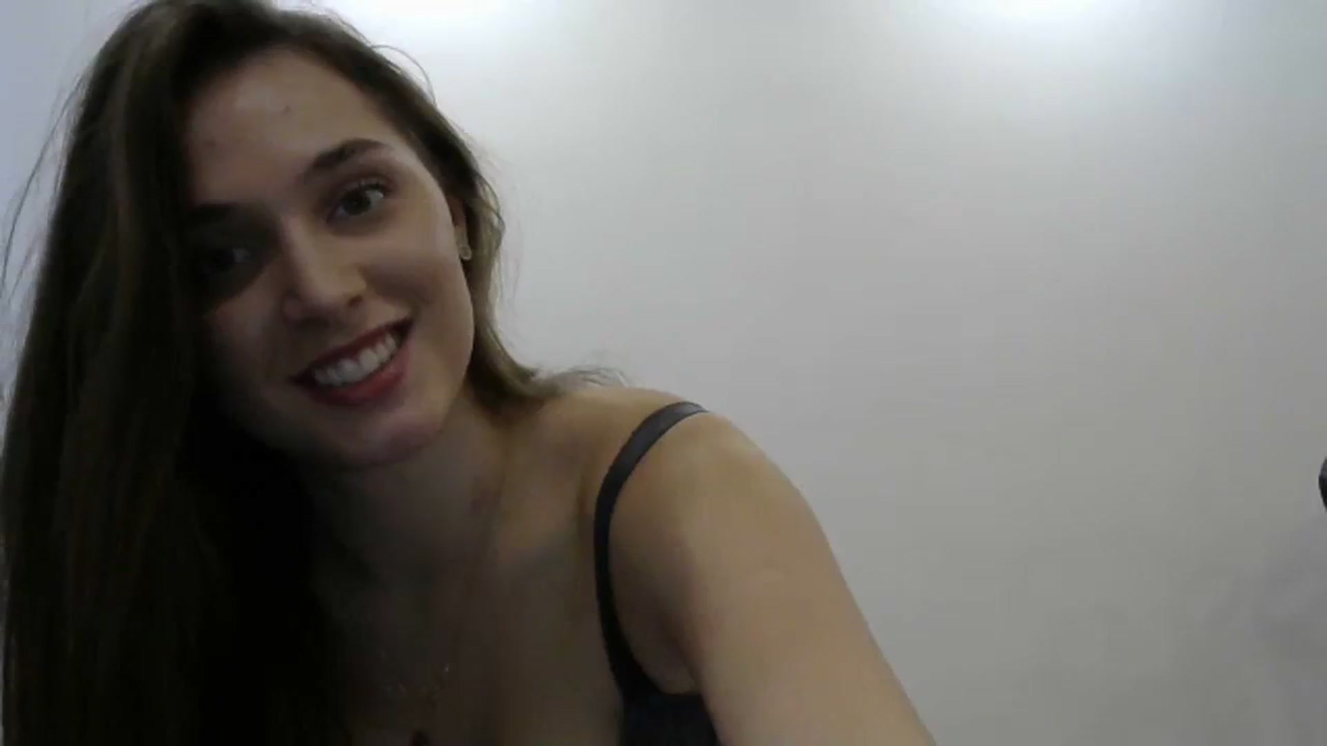 Gallery image thumbnail from HaleyReed's myfreecams stream on, 02/04/2024, 13:46 image 19 of 20