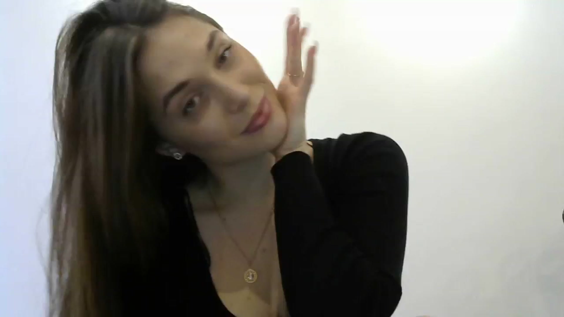 Gallery image thumbnail from HaleyReed's myfreecams stream on, 02/04/2024, 13:46 image 1 of 20