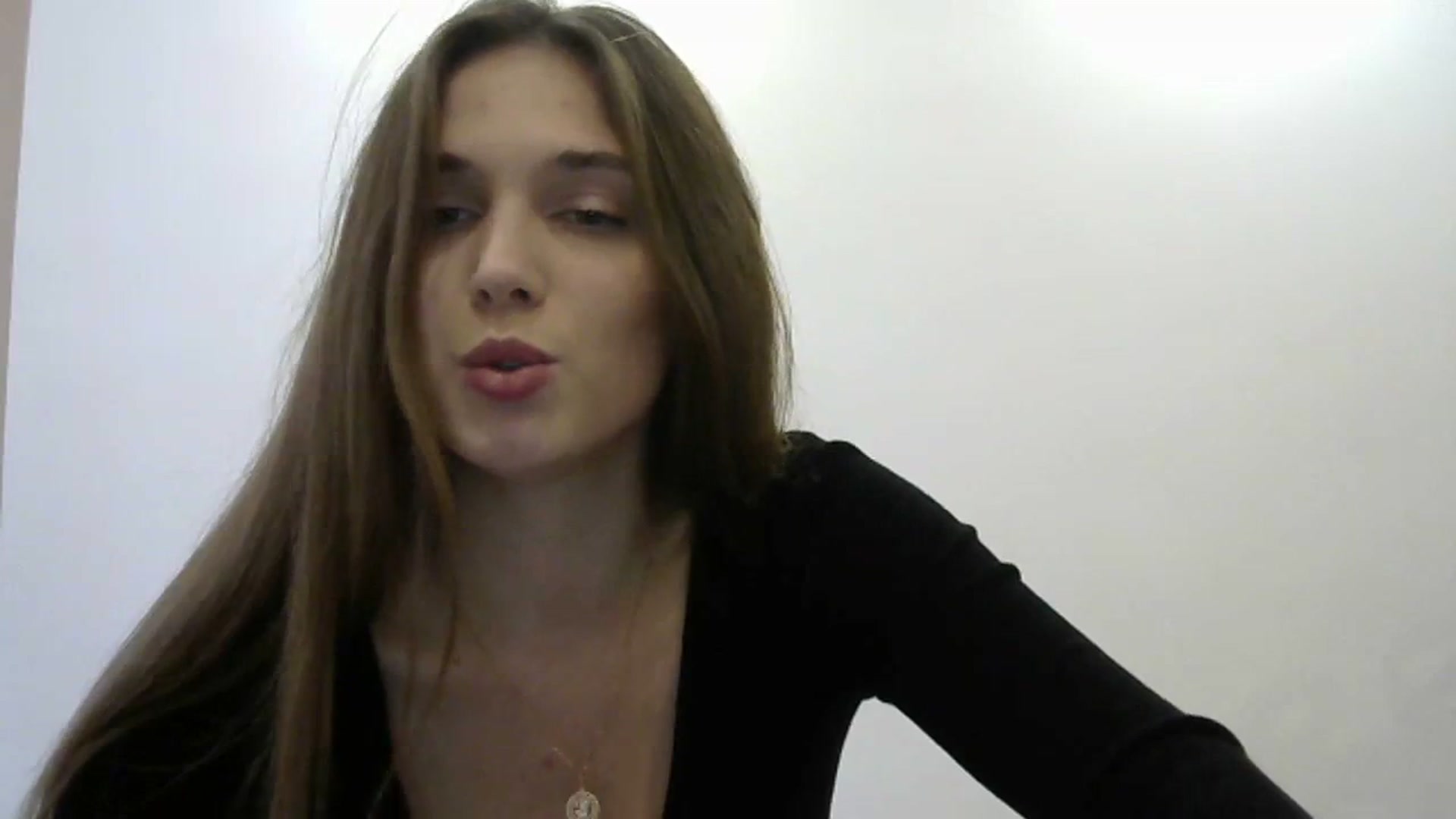 Gallery image thumbnail from HaleyReed's myfreecams stream on, 02/04/2024, 13:46 image 8 of 20
