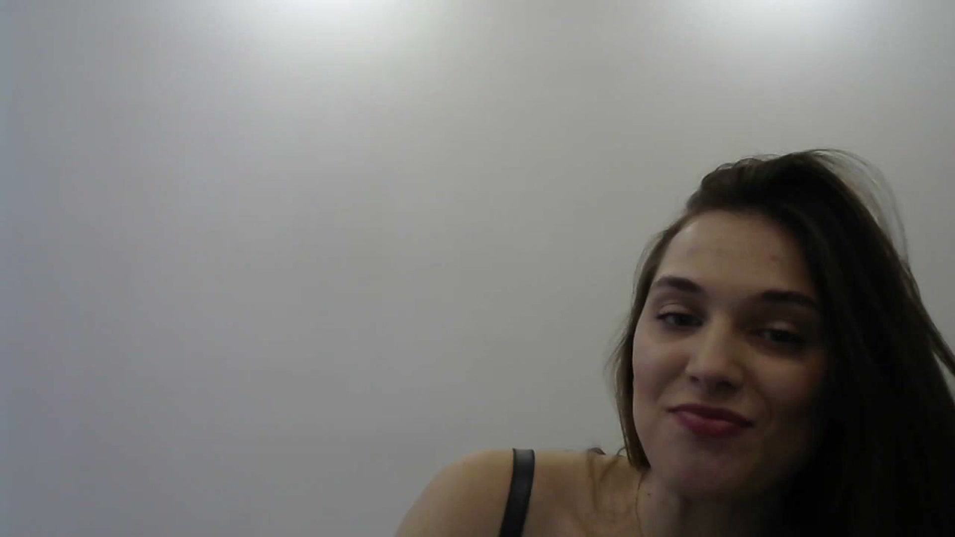 Gallery image thumbnail from HaleyReed's myfreecams stream on, 02/04/2024, 13:46 image 16 of 20