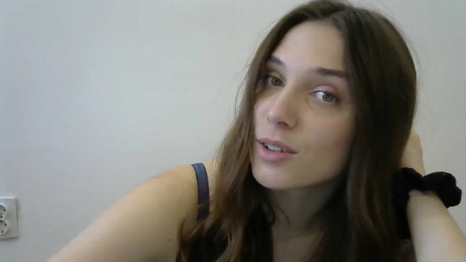 Gallery image thumbnail from HaleyReed's myfreecams stream on, 02/11/2024, 12:46 image 16 of 20