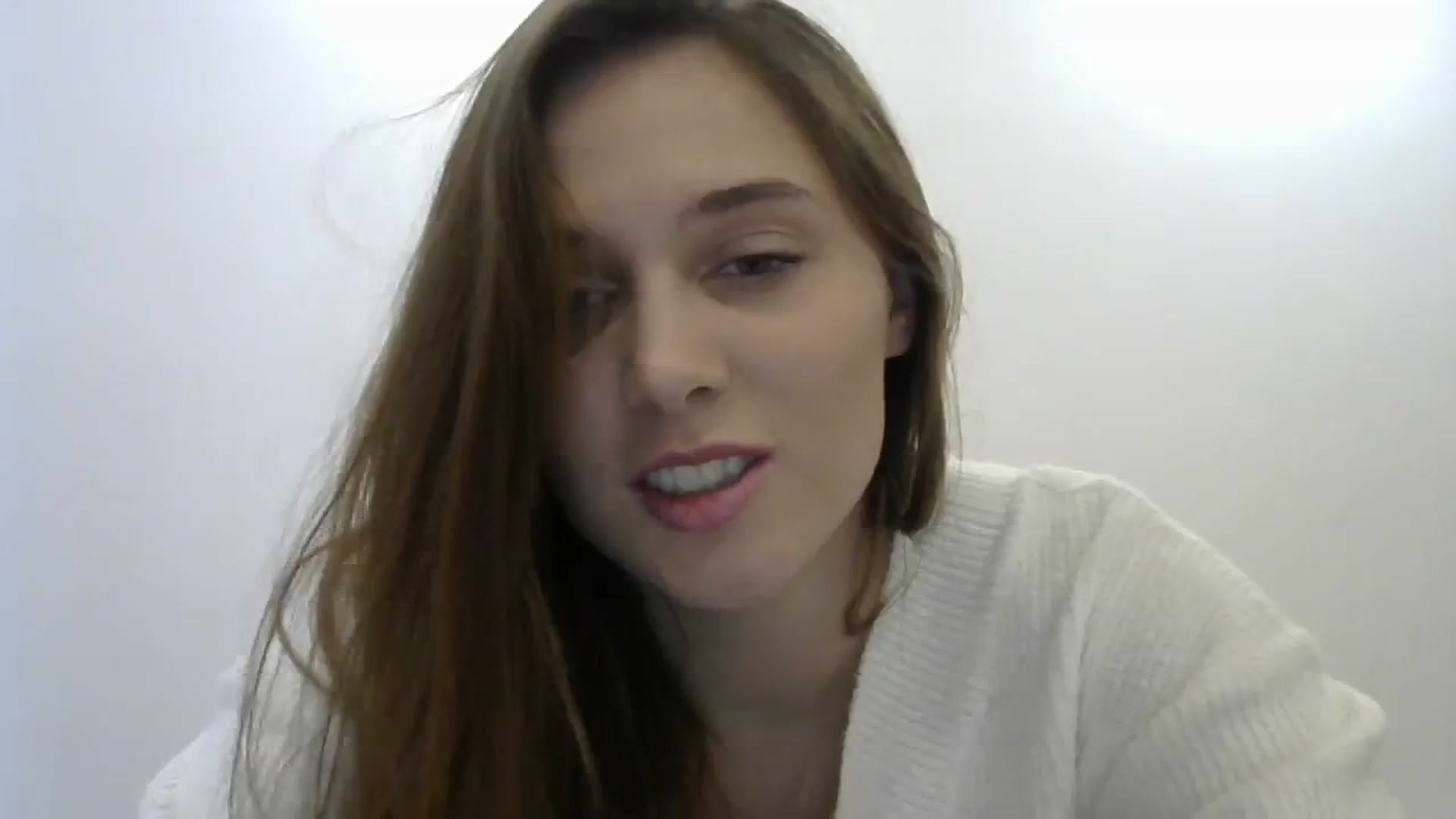 Gallery image thumbnail from HaleyReed's myfreecams stream on, 02/21/2024, 14:18 image 13 of 20