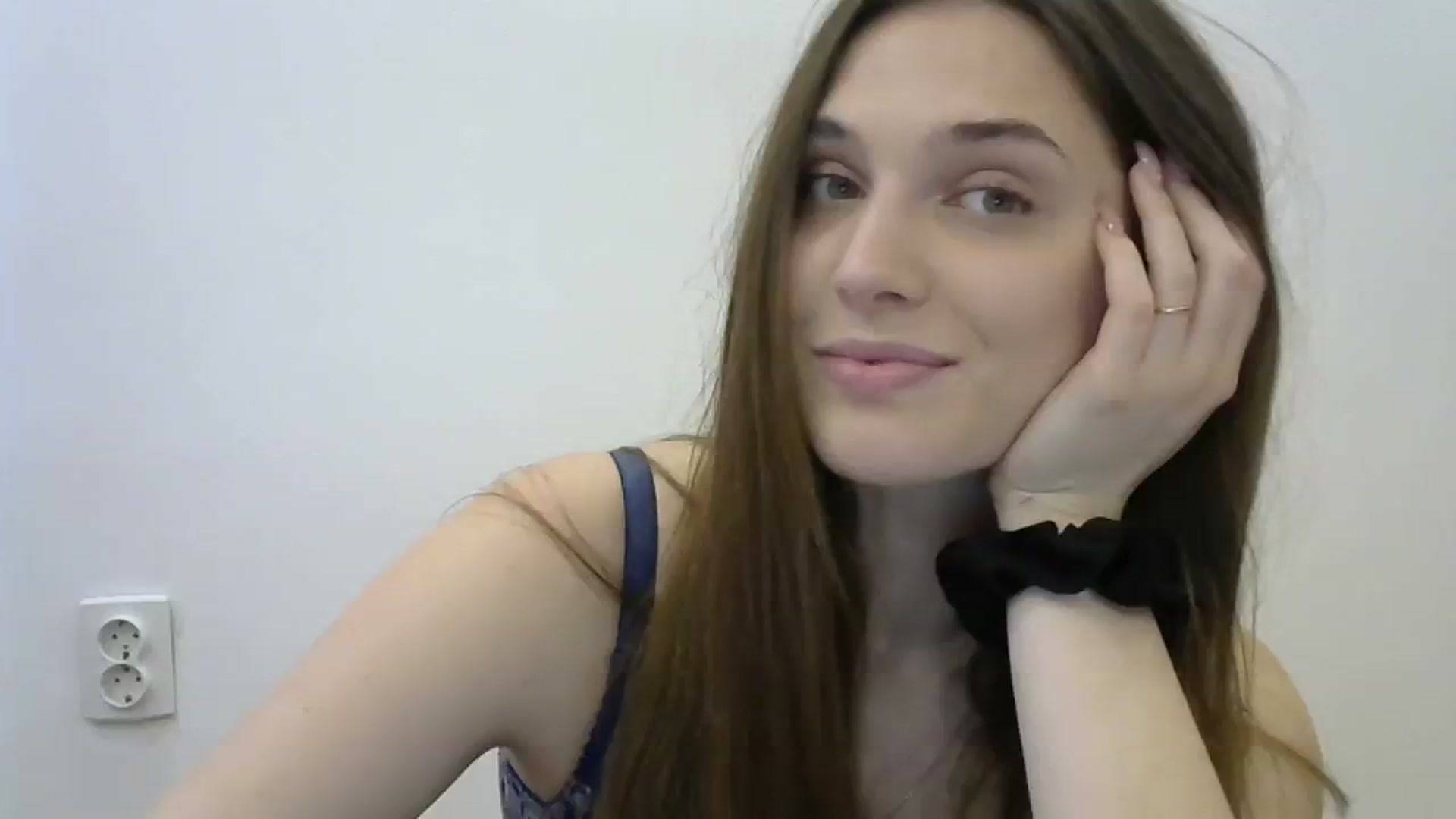 Gallery image thumbnail from HaleyReed's myfreecams stream on, 02/22/2024, 14:39 image 3 of 20