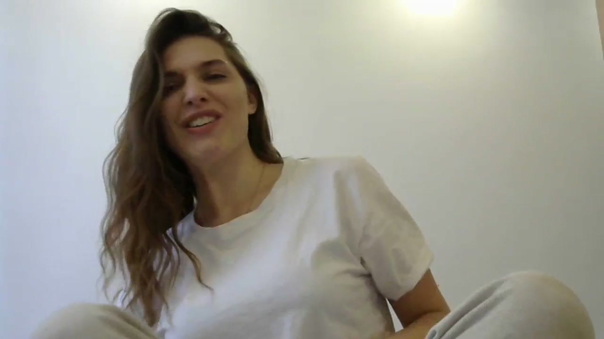 Gallery image thumbnail from HaleyReed's myfreecams stream on, 02/26/2024, 10:59 image 18 of 20