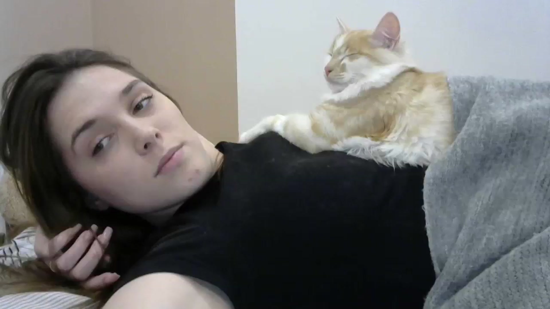Gallery image thumbnail from HaleyReed's myfreecams stream on, 02/28/2024, 16:20 image 1 of 20