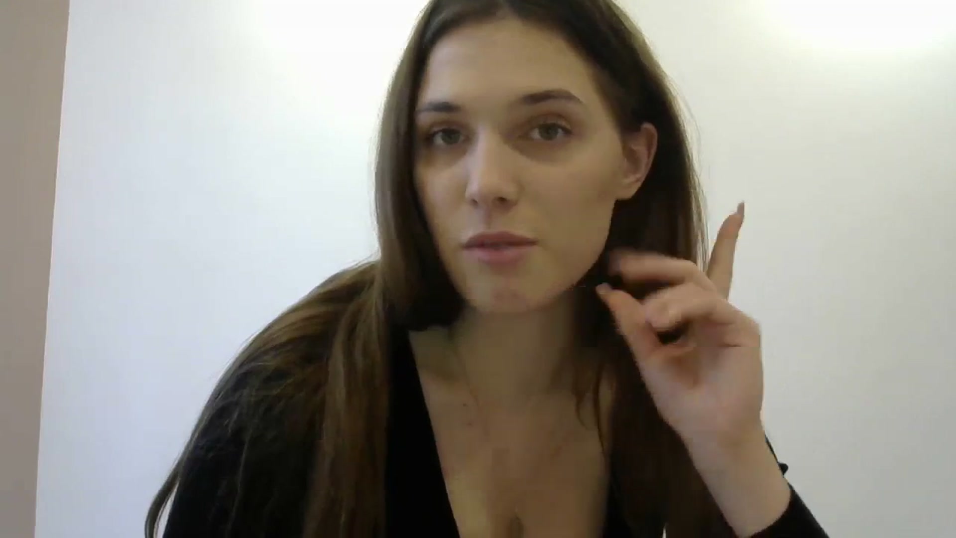 Gallery image thumbnail from HaleyReed's myfreecams stream on, 03/01/2024, 13:29 image 12 of 20