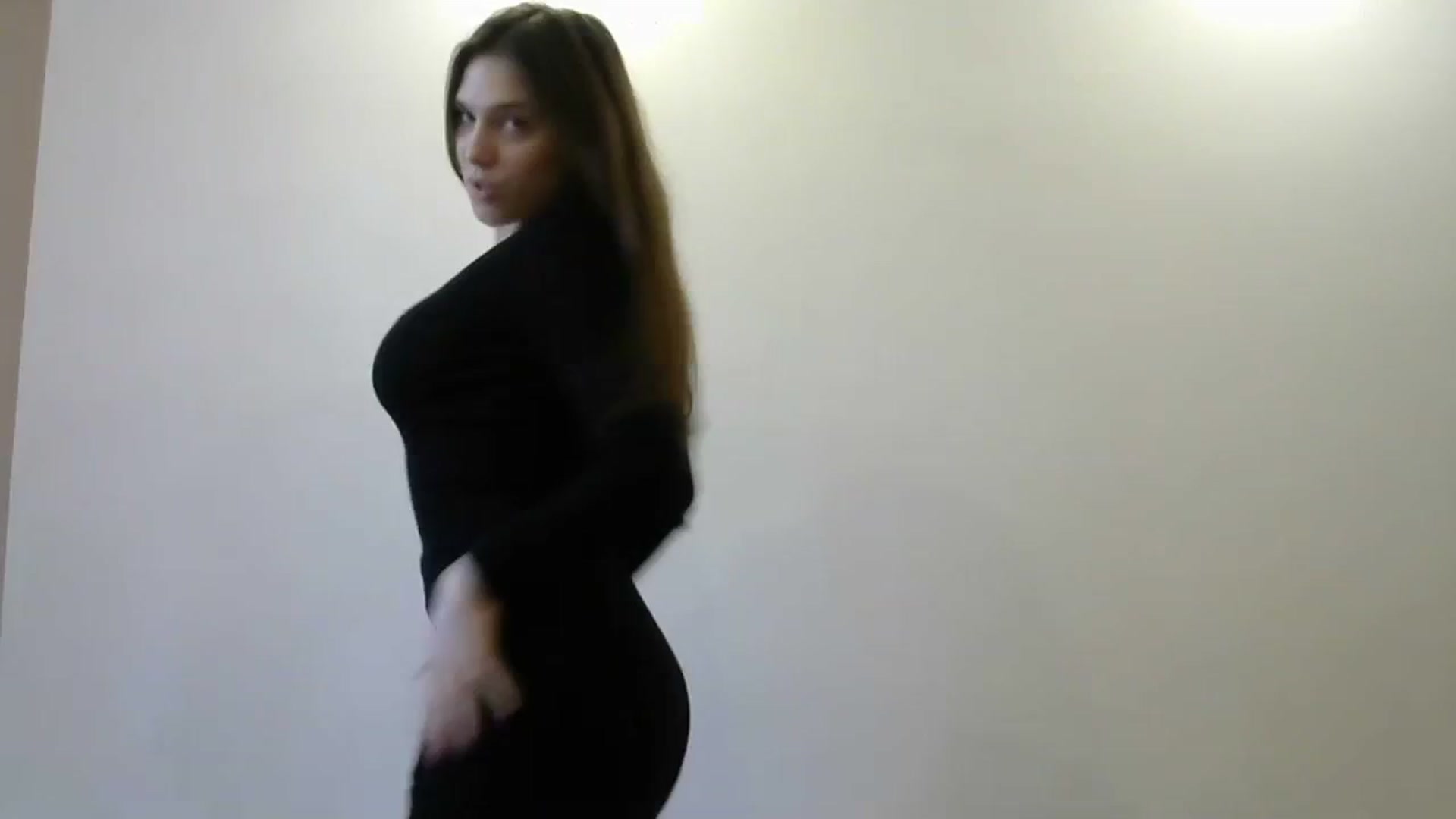 Gallery image thumbnail from HaleyReed's myfreecams stream on, 03/01/2024, 13:29 image 14 of 20