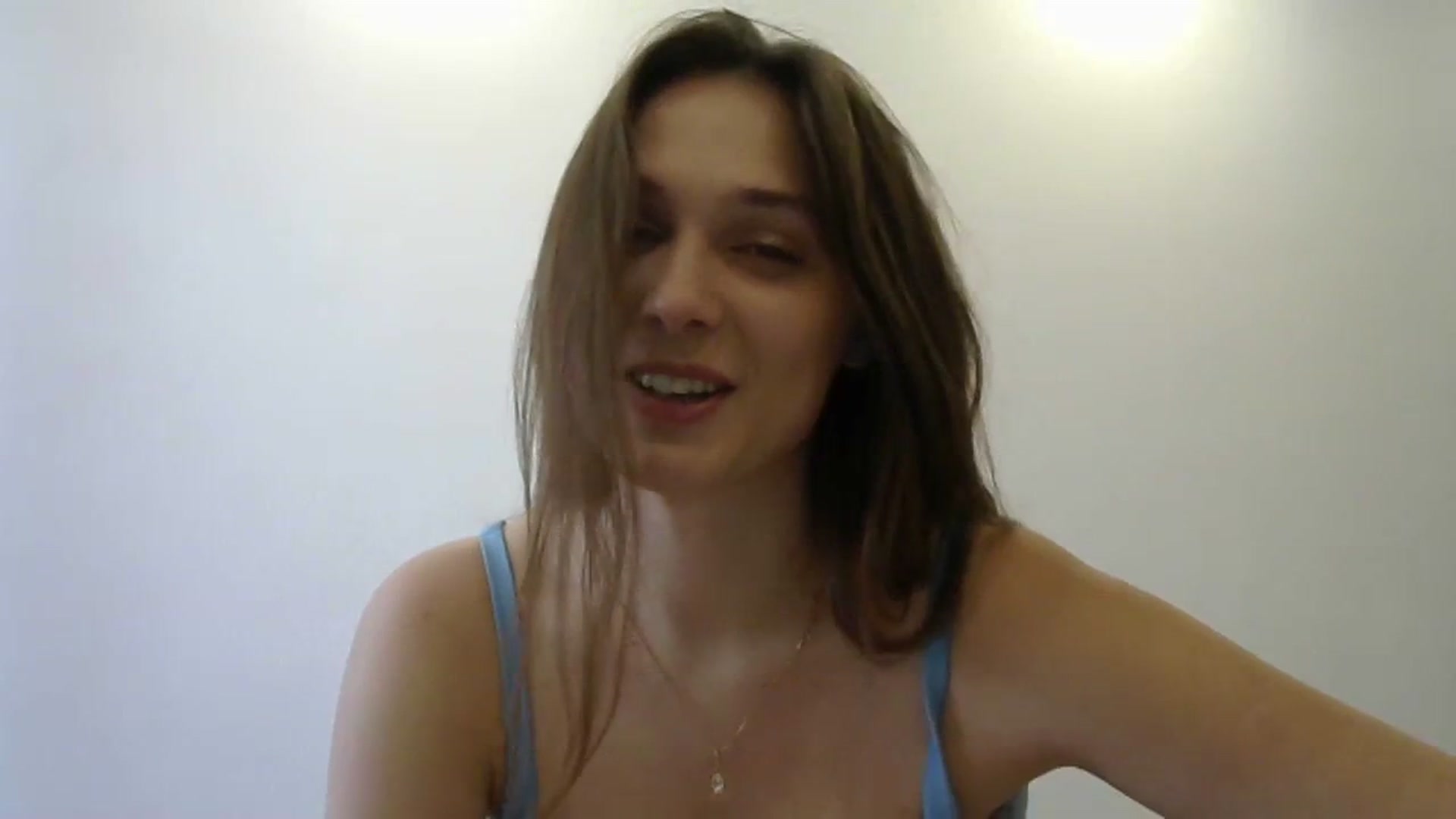 Gallery image thumbnail from HaleyReed's myfreecams stream on, 03/05/2024, 11:17 image 7 of 20