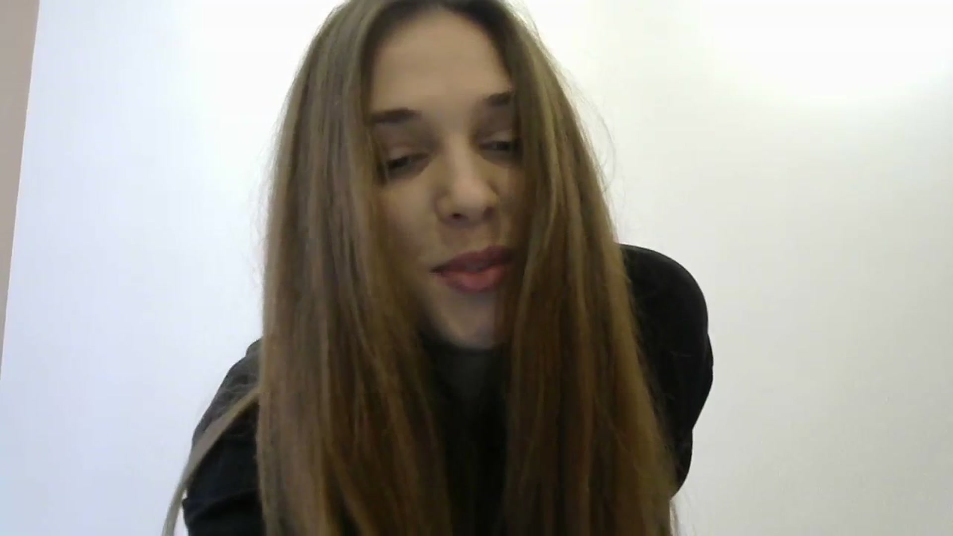 Gallery image thumbnail from HaleyReed's myfreecams stream on, 03/06/2024, 12:38 image 20 of 20