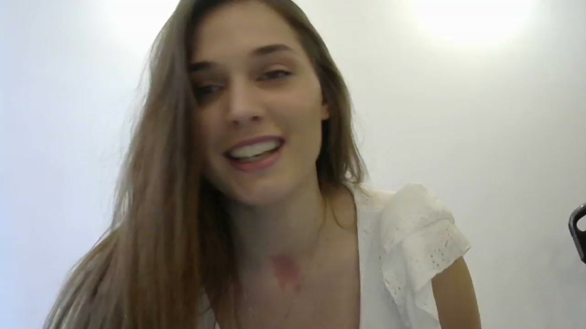 Gallery image thumbnail from HaleyReed's myfreecams stream on, 03/24/2024, 13:42 image 9 of 20