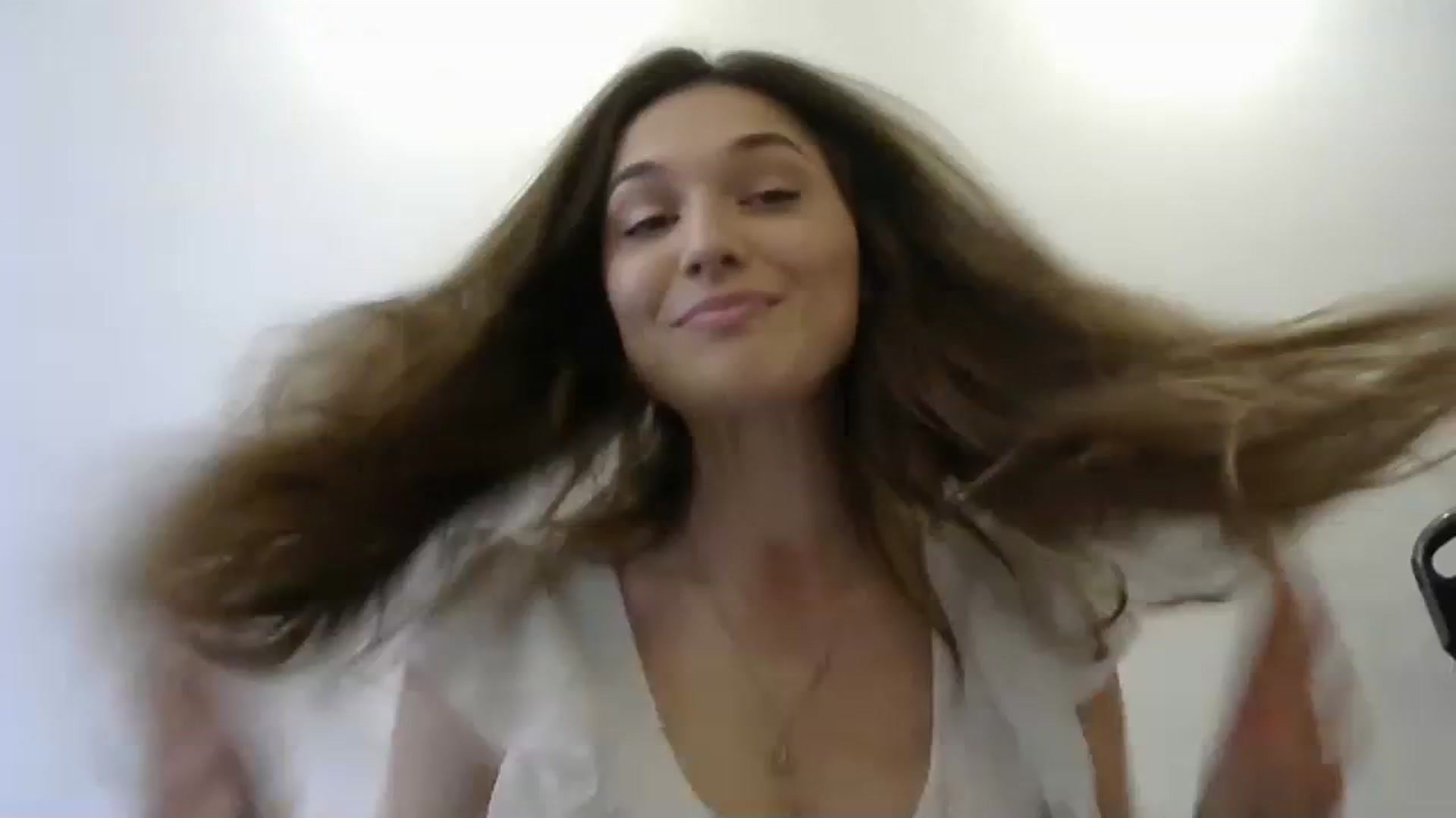 Gallery image thumbnail from HaleyReed's myfreecams stream on, 03/24/2024, 13:42 image 12 of 20