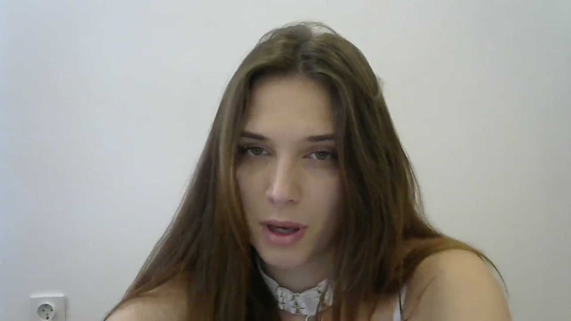 Gallery image thumbnail from HaleyReed's myfreecams stream on, 03/25/2024, 12:36 image 9 of 20