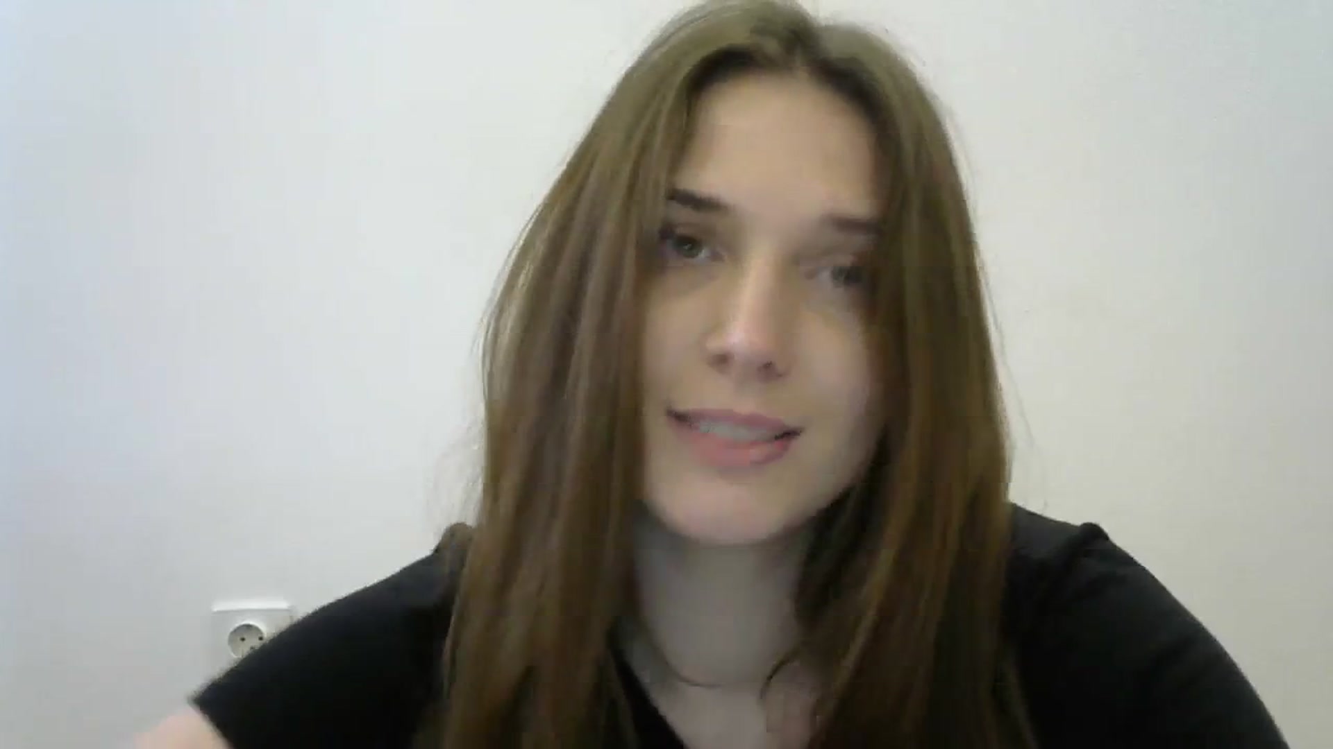 Gallery image thumbnail from HaleyReed's myfreecams stream on, 03/25/2024, 14:15 image 10 of 20