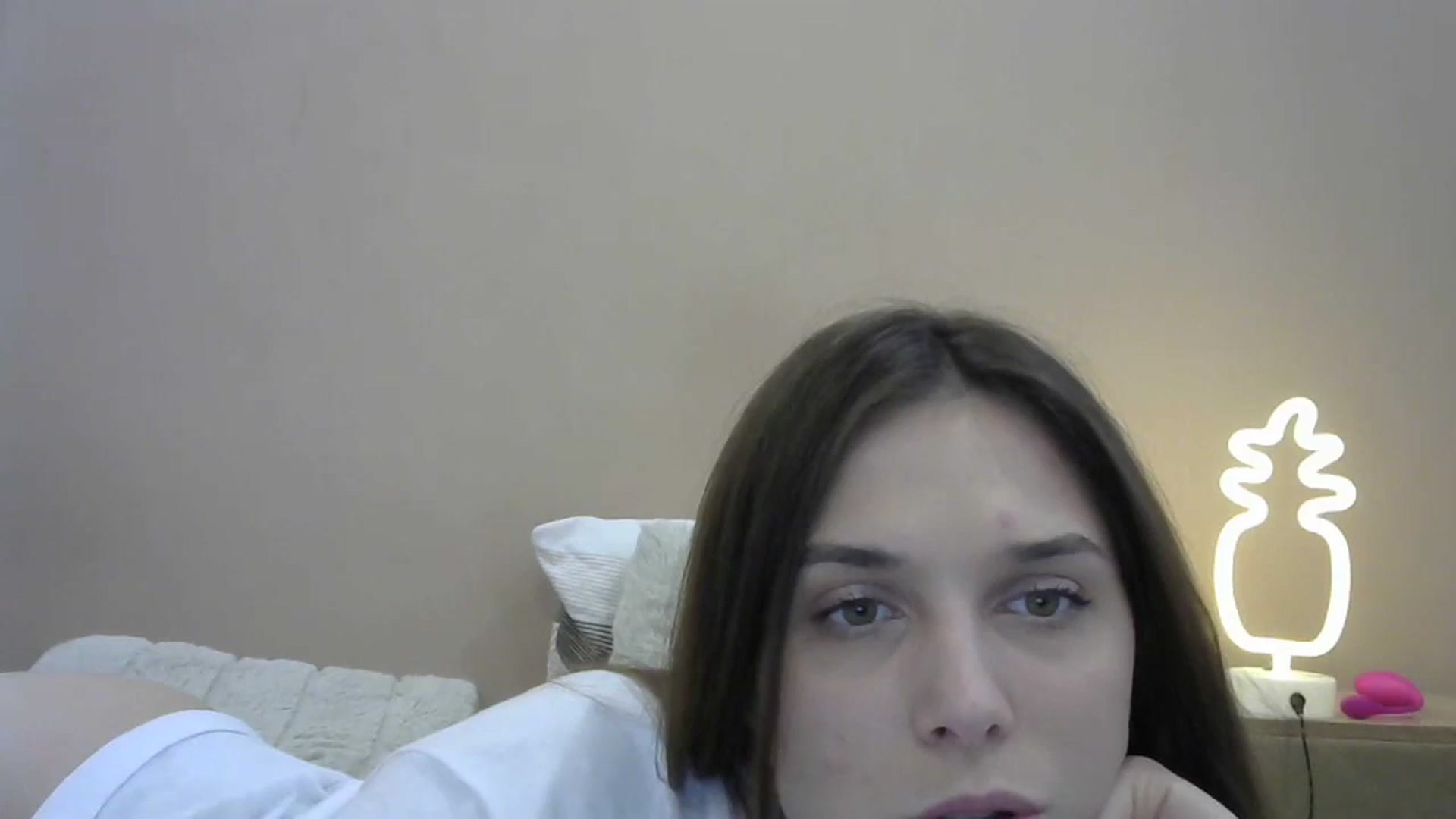 Gallery image thumbnail from HaleyReed's myfreecams stream on, 03/26/2024, 14:02 image 17 of 20