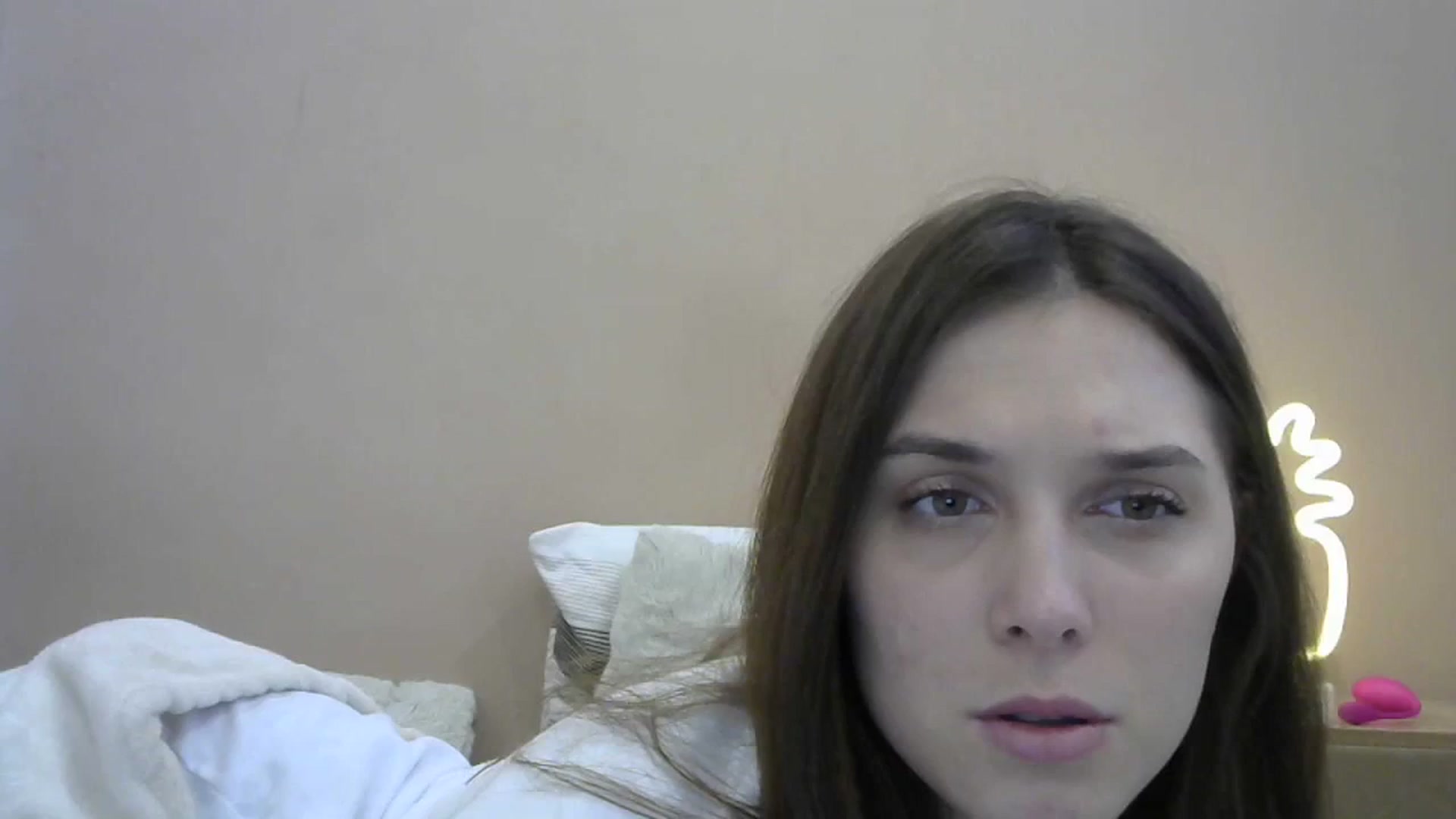 Gallery image thumbnail from HaleyReed's myfreecams stream on, 03/26/2024, 14:02 image 10 of 20