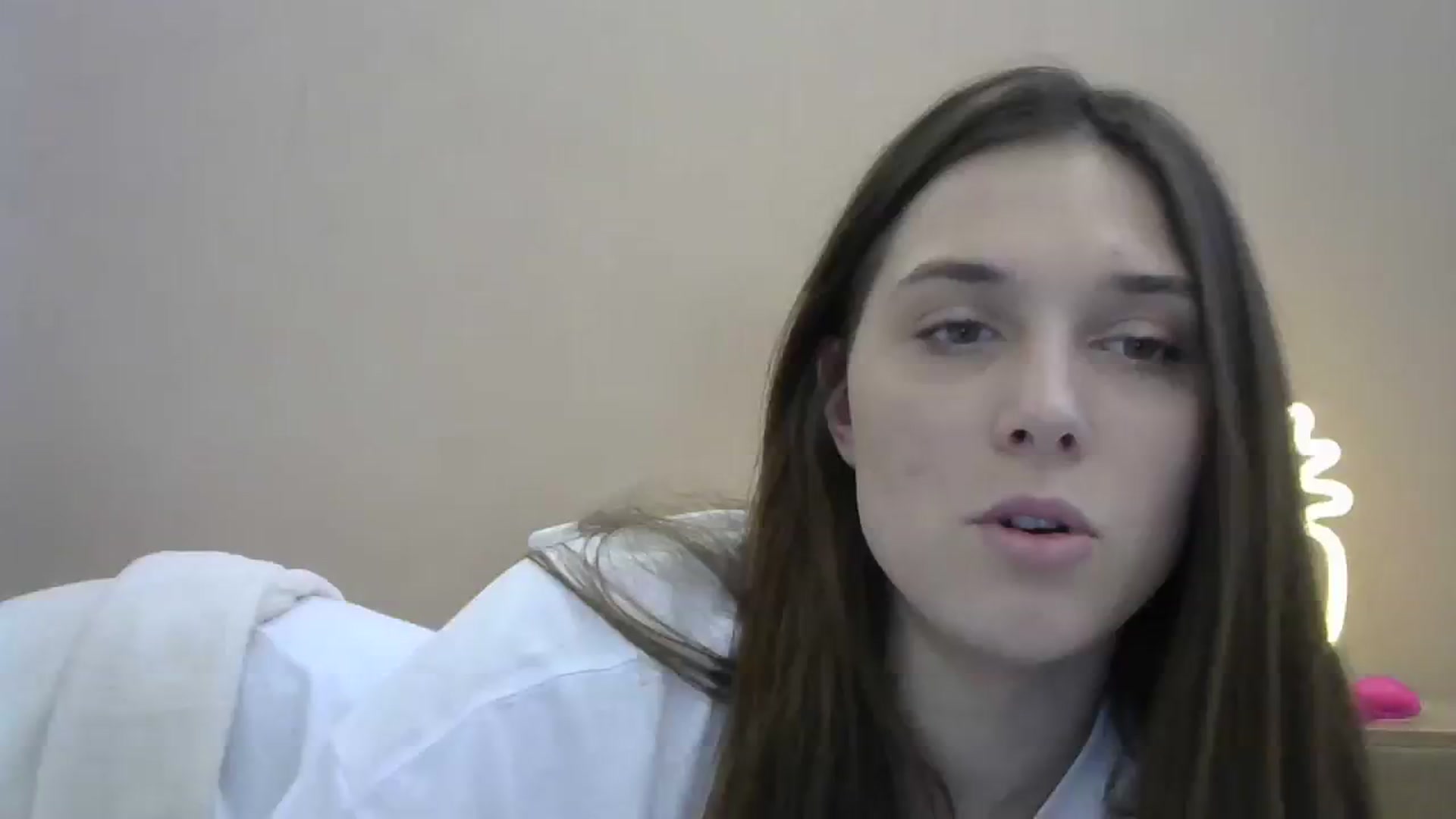 Gallery image thumbnail from HaleyReed's myfreecams stream on, 03/26/2024, 14:02 image 8 of 20