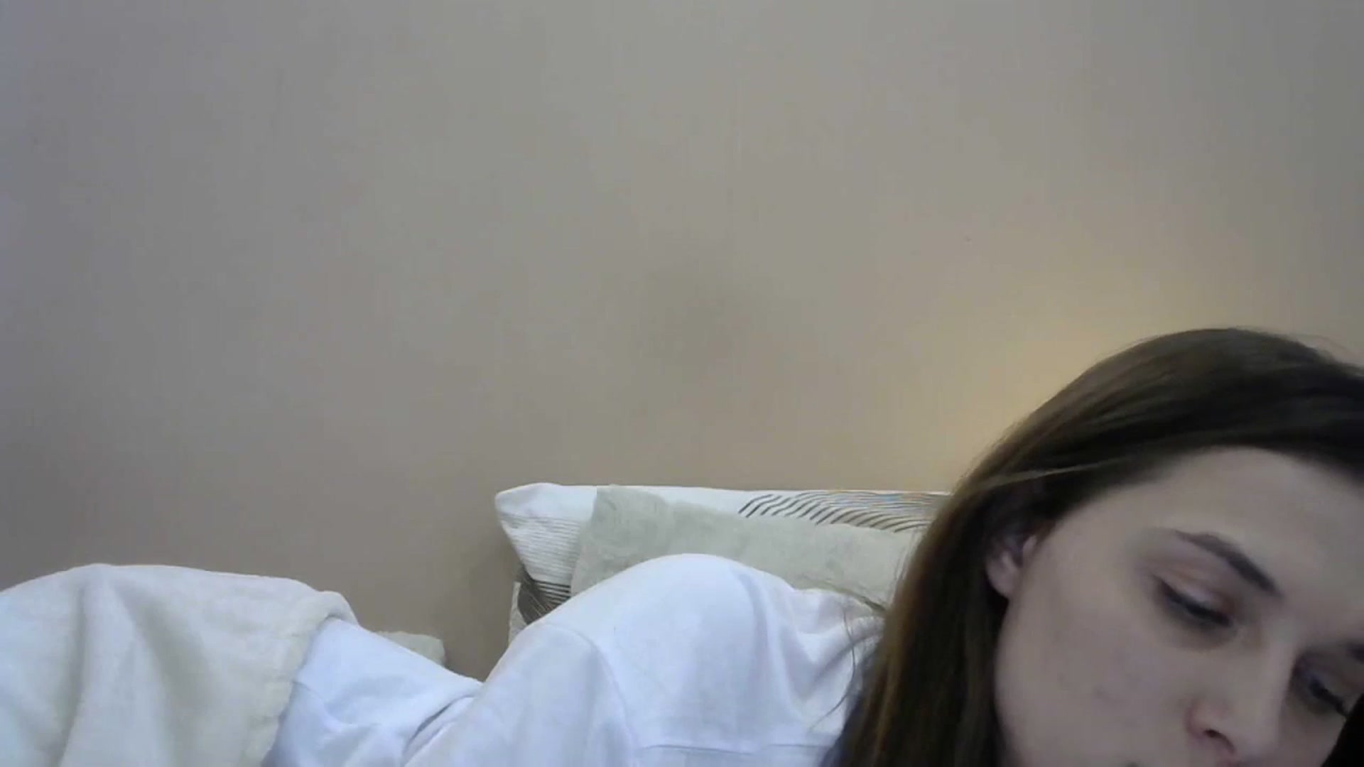 Gallery image thumbnail from HaleyReed's myfreecams stream on, 03/26/2024, 14:02 image 13 of 20