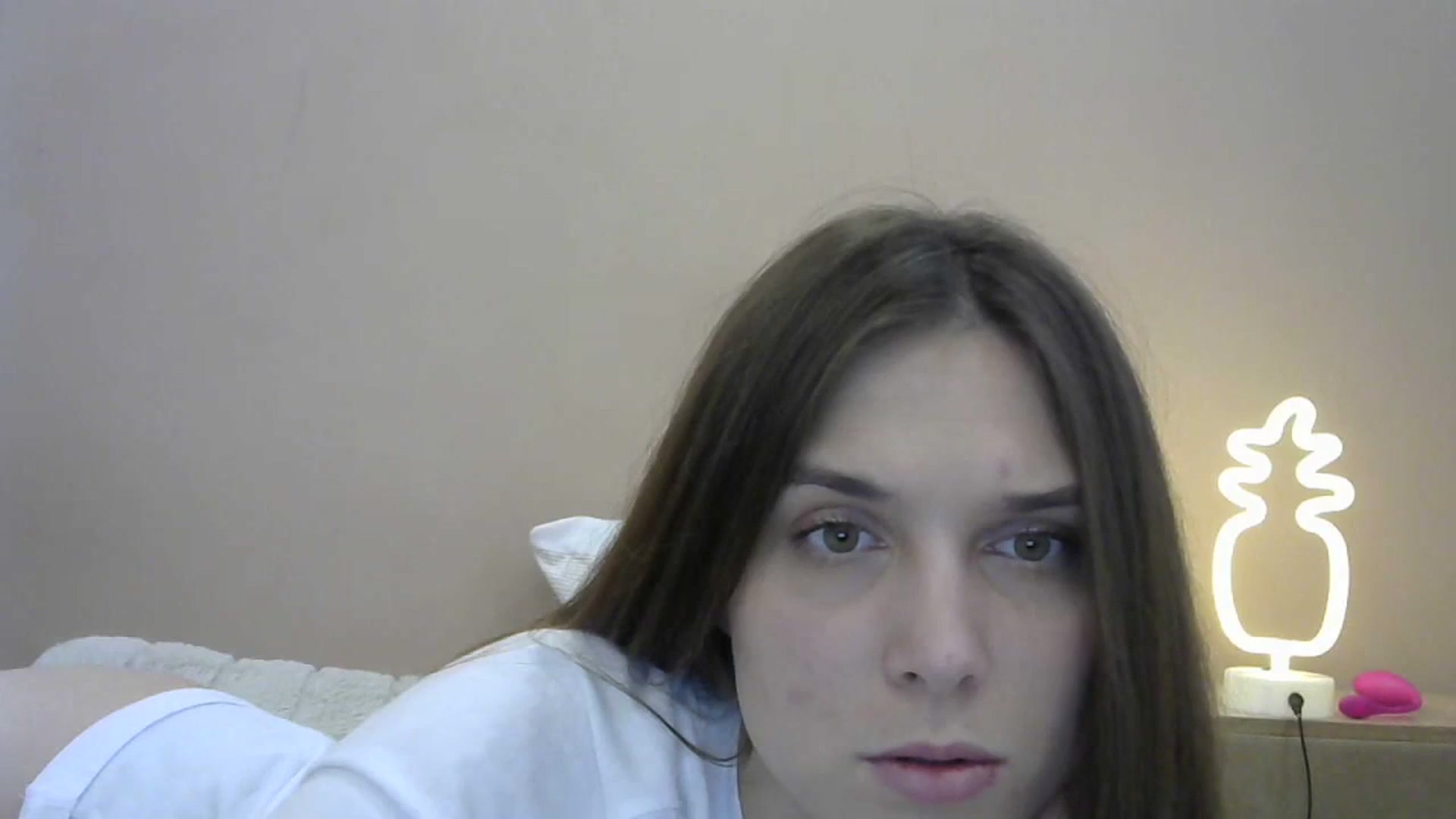 Gallery image thumbnail from HaleyReed's myfreecams stream on, 03/26/2024, 14:02 image 15 of 20