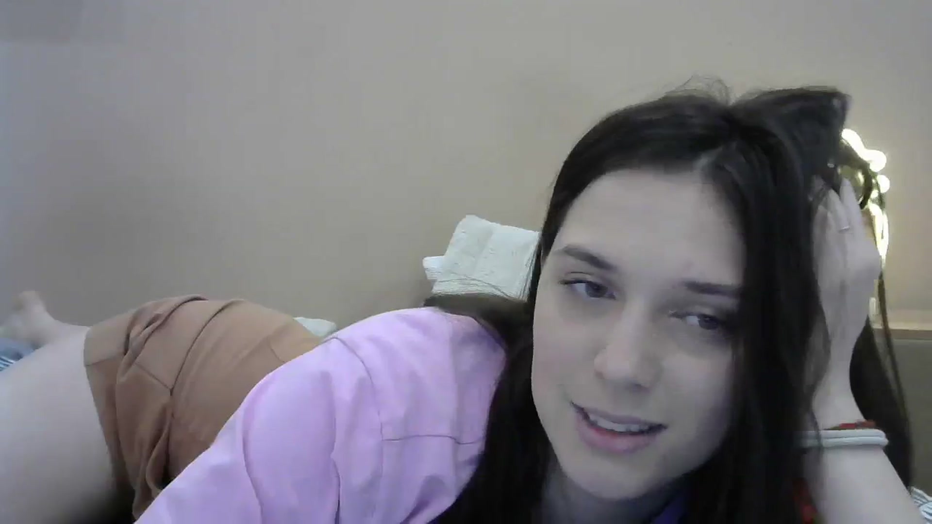 Gallery image thumbnail from HaleyReed's myfreecams stream on, 03/29/2024, 12:52 image 16 of 20