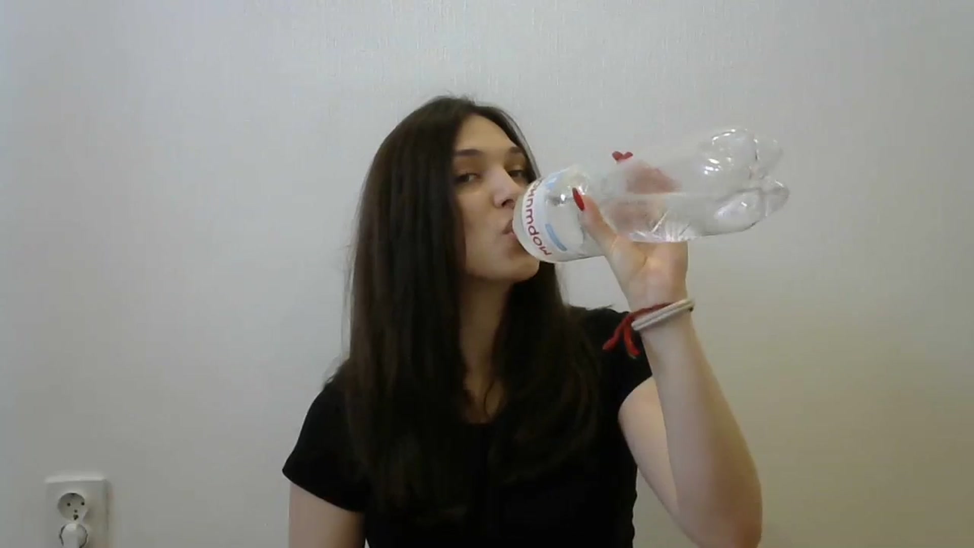 Gallery image thumbnail from HaleyReed's myfreecams stream on, 04/01/2024, 11:54 image 18 of 20