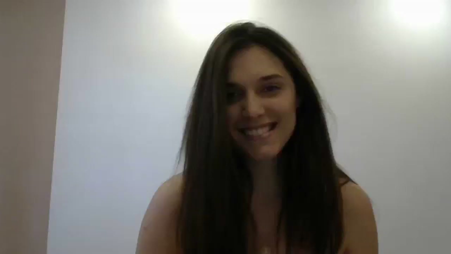 Gallery image thumbnail from HaleyReed's myfreecams stream on, 04/06/2024, 12:39 image 20 of 20