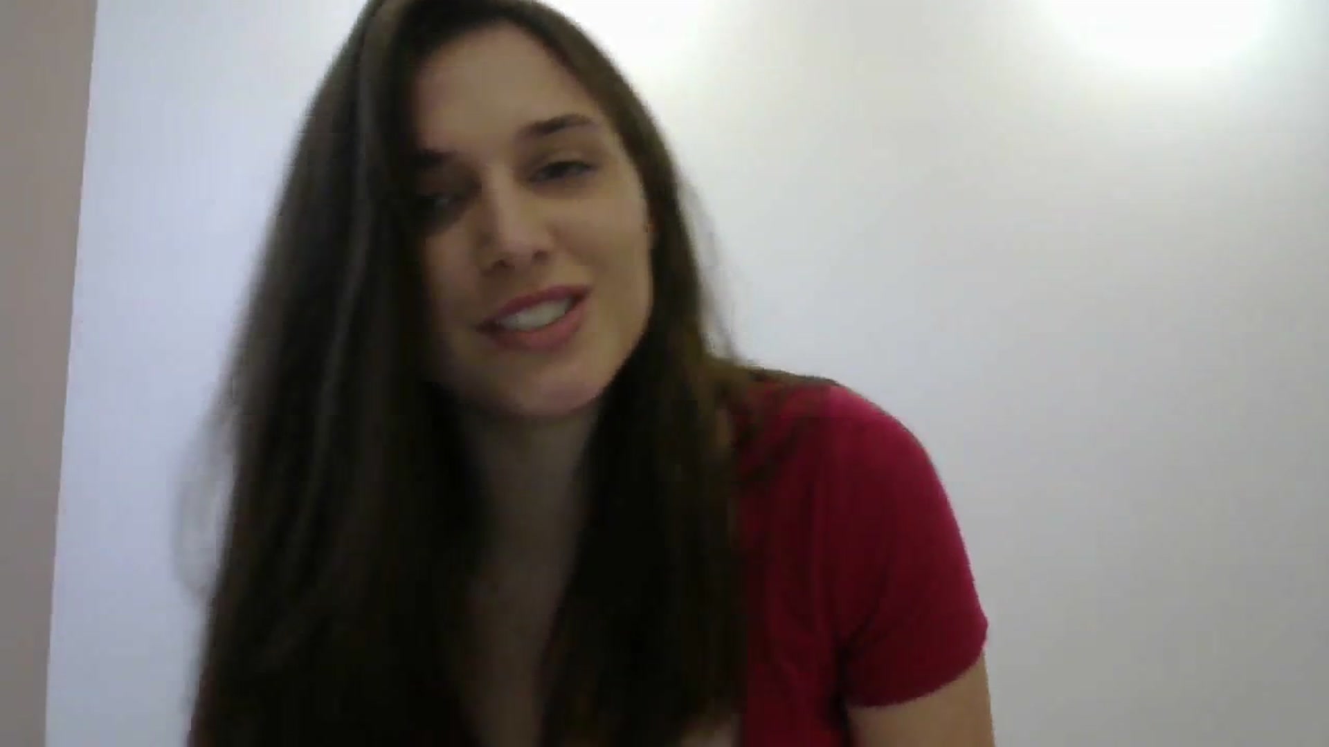 Gallery image thumbnail from HaleyReed's myfreecams stream on, 04/06/2024, 12:39 image 12 of 20