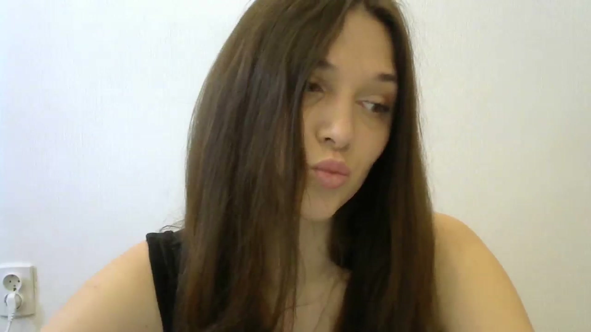 Gallery image thumbnail from HaleyReed's myfreecams stream on, 04/10/2024, 11:35 image 6 of 20