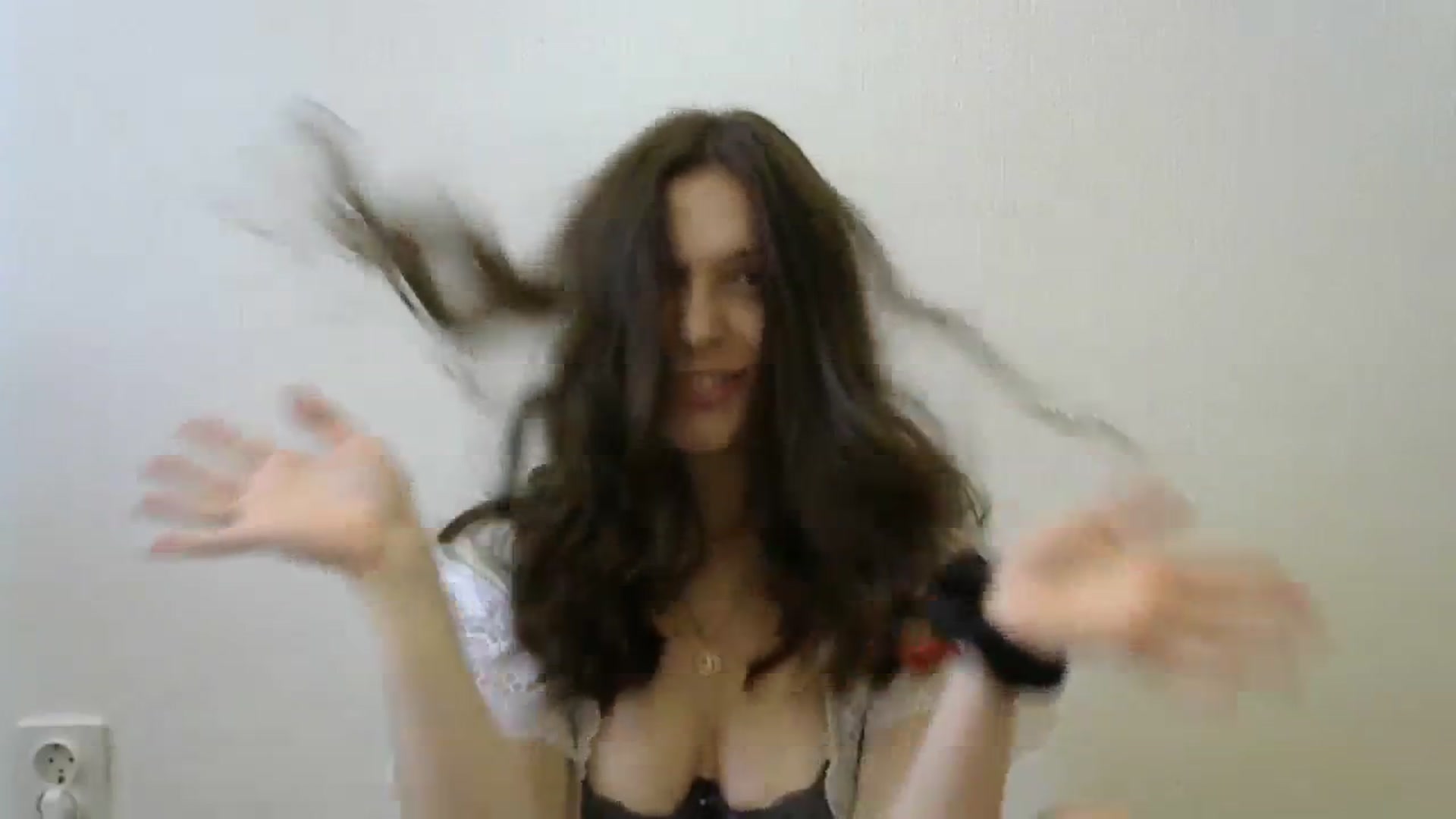 Gallery image thumbnail from HaleyReed's myfreecams stream on, 04/11/2024, 09:55 image 4 of 20